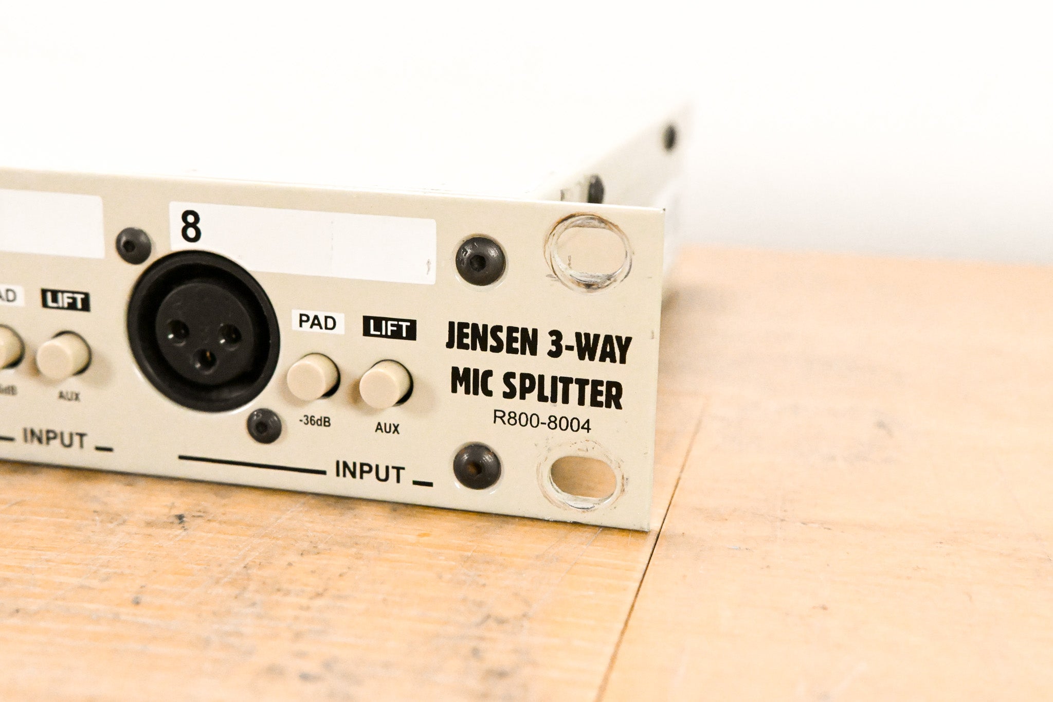 Radial Engineering OX8-j Jensen-Equipped 8-Channel Microphone Splitter