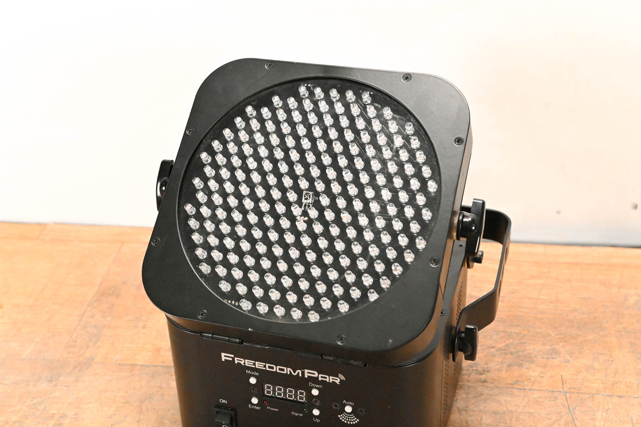 Chauvet Freedom Par RGBA Wireless LED Par