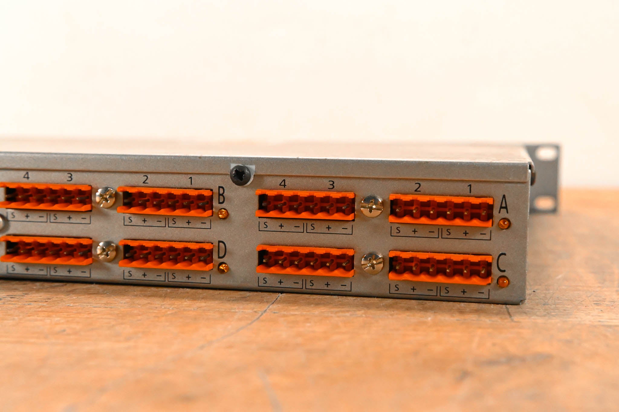 BSS London BLU-120 I/O Expander with BLU Link