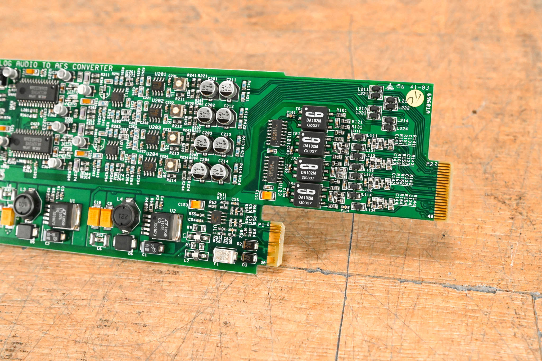 Miranda ADC-1721 Dual Analog Audio to AES Converter