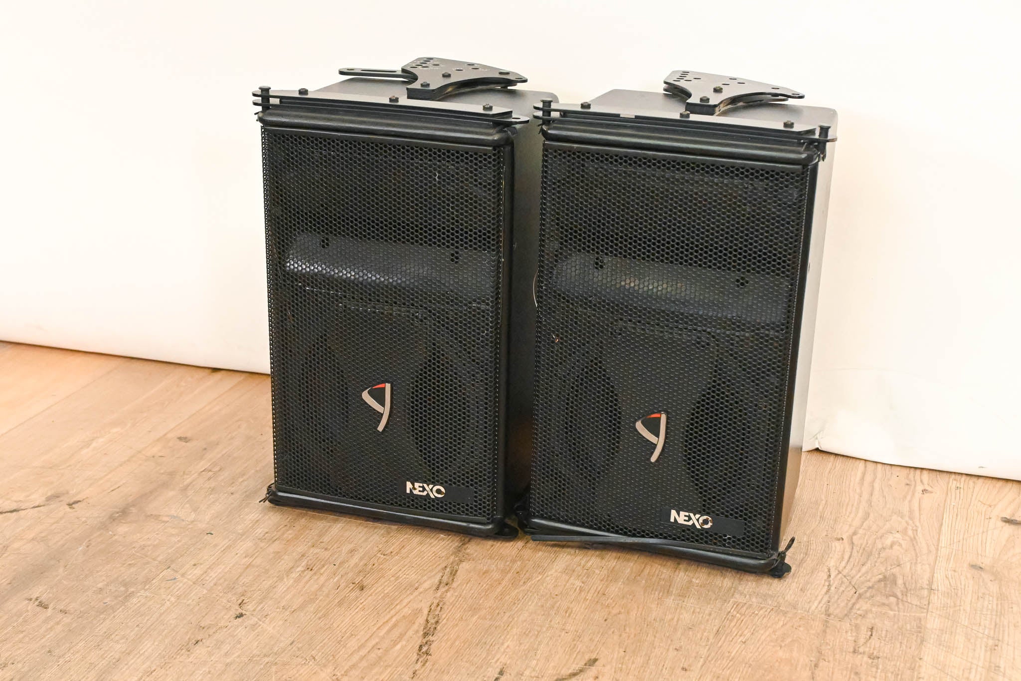 NEXO GEO S805 Compact High-Output Array Module (PAIR)