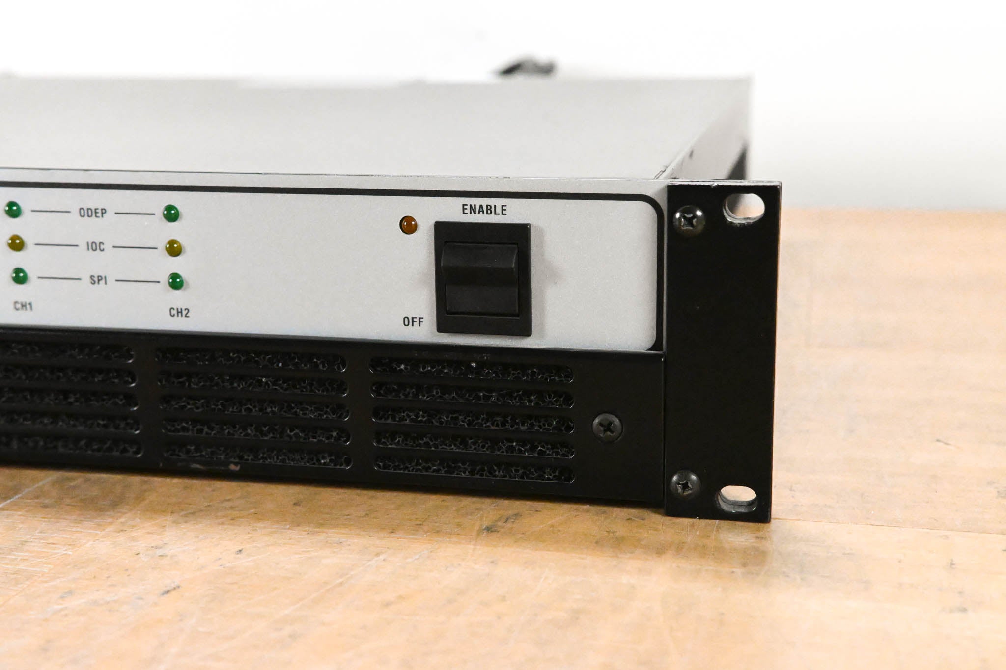 Crown Com-Tech 210 2-Channel Power Amplifier