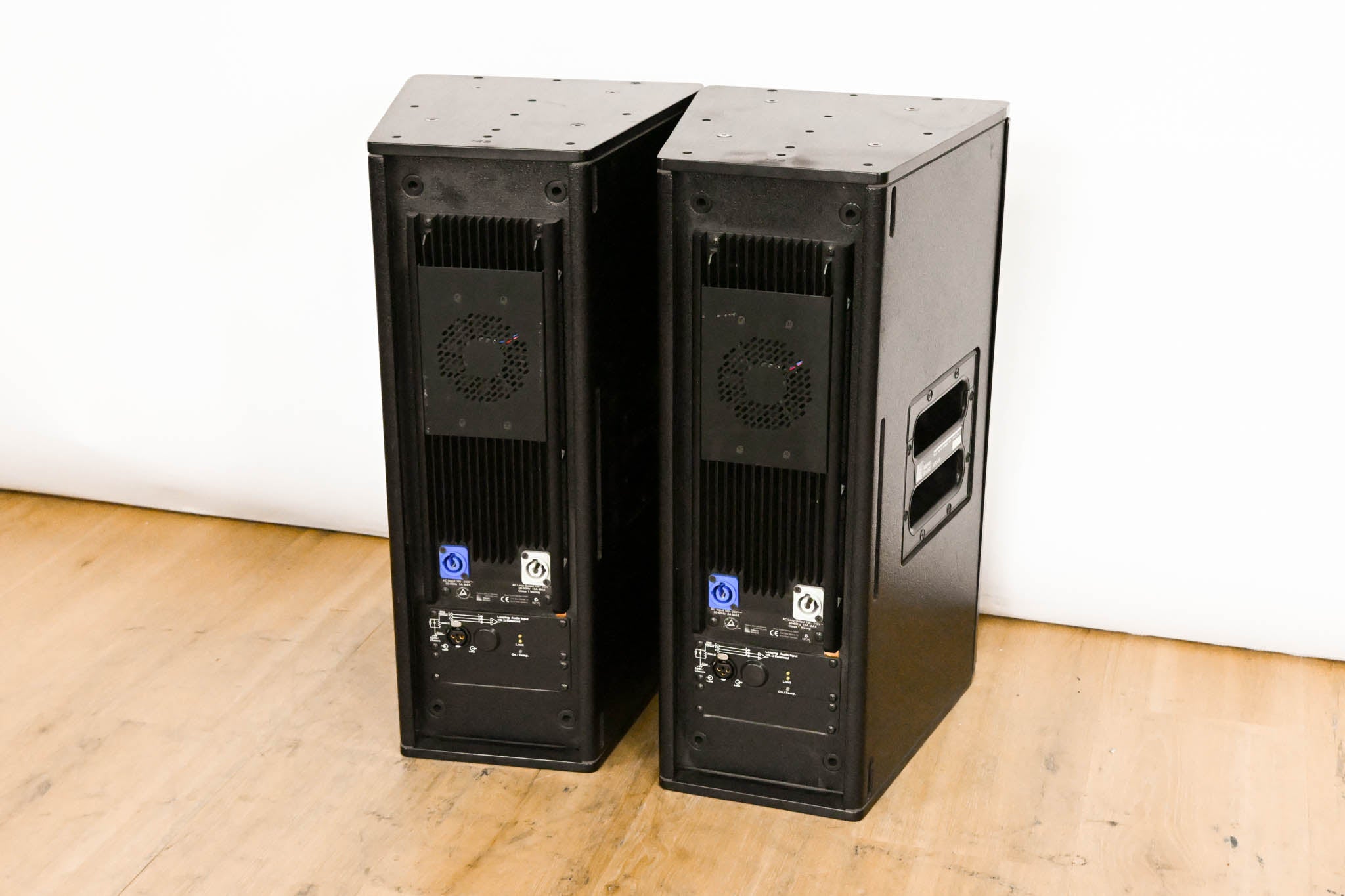 Meyer Sound UPJ-1P Compact VariO Loudspeaker (PAIR)