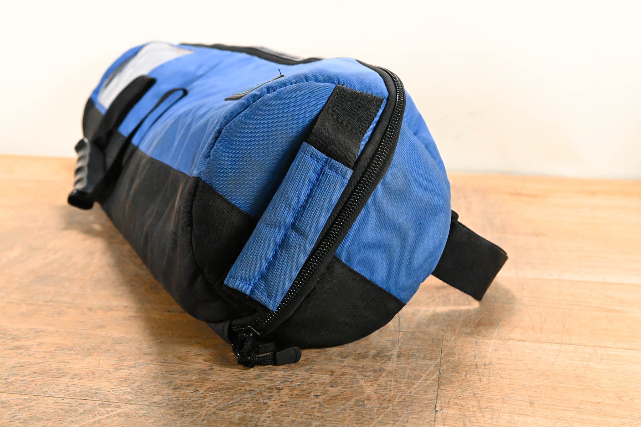 Vinten 3358-3 Soft Padded Case for Vision 3, 6, 8 and 11 Tripod Systems