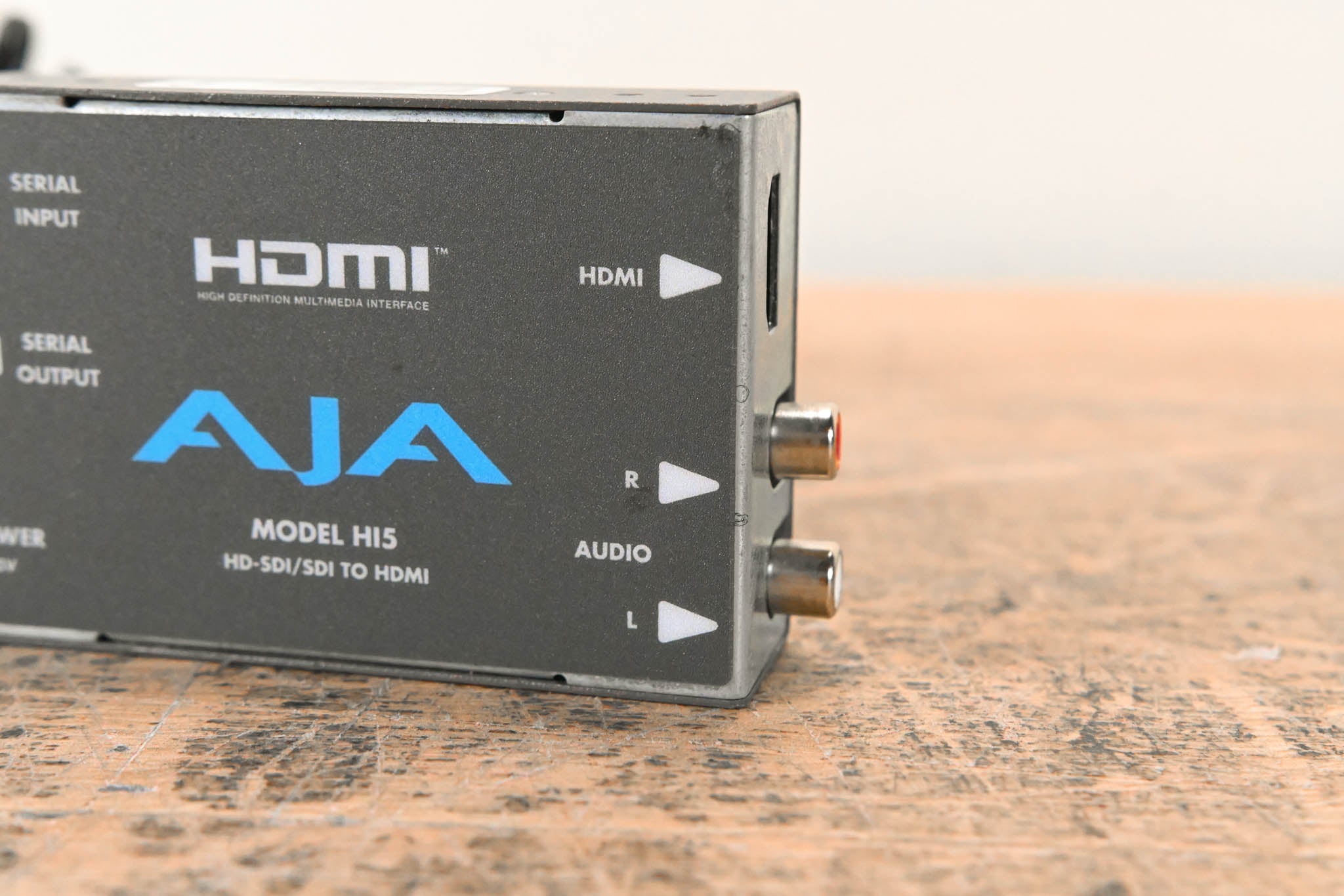 AJA HI5 HD/SD-SDI to HDMI Video and Audio Converter