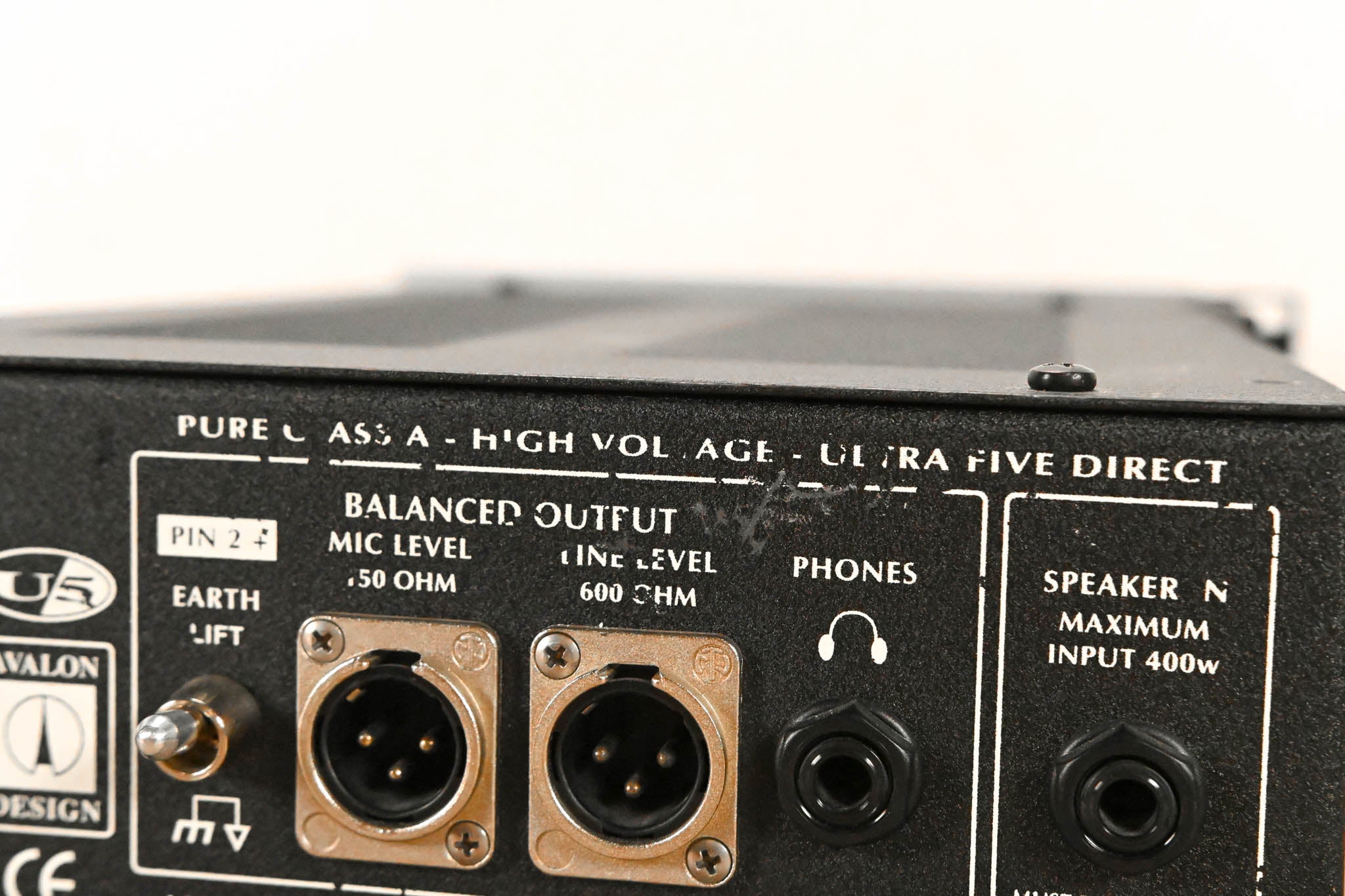 Avalon U5 Active Instrument Direct Box and Preamp