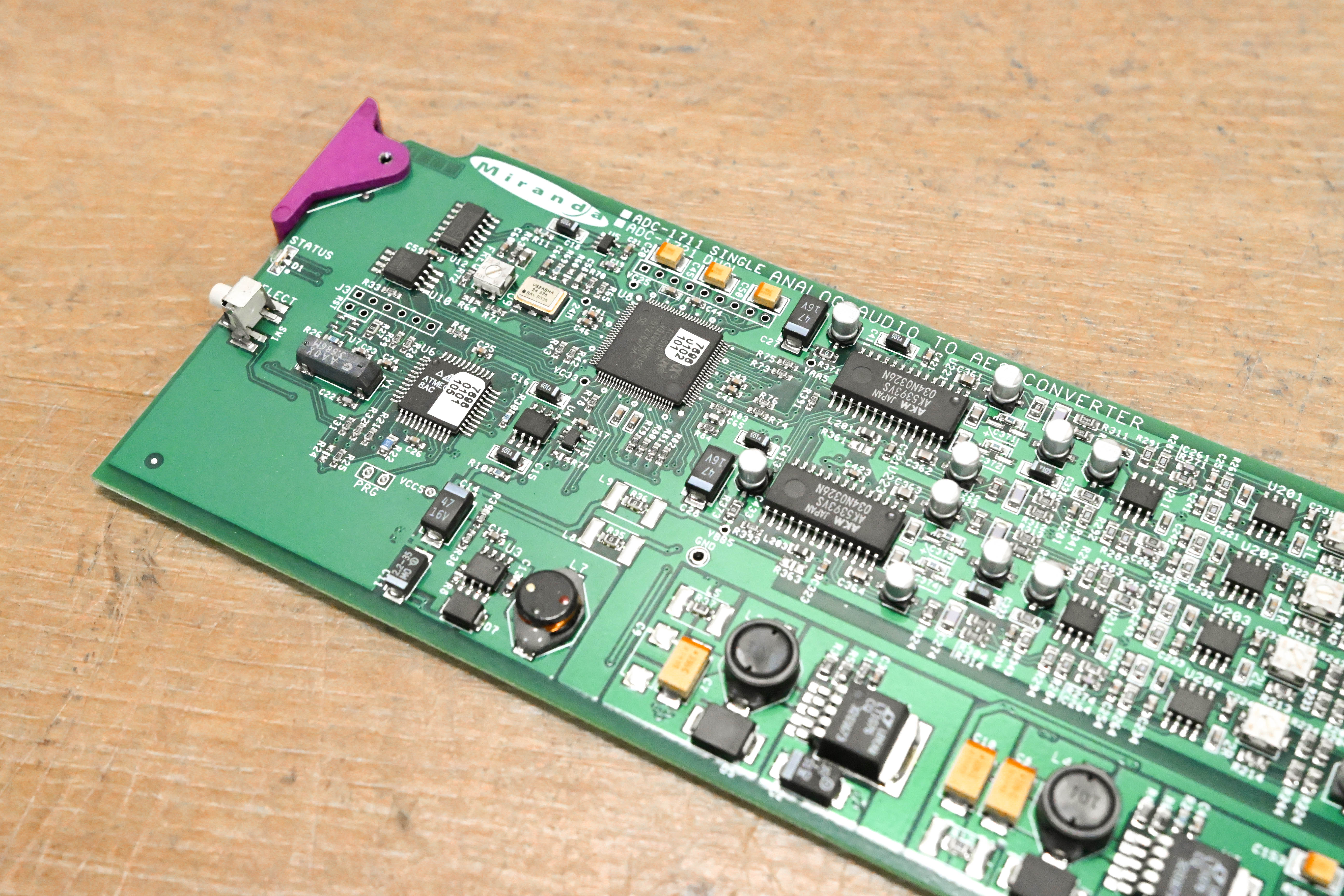 Miranda ADC-1721 Dual Analog Audio to AES Converter