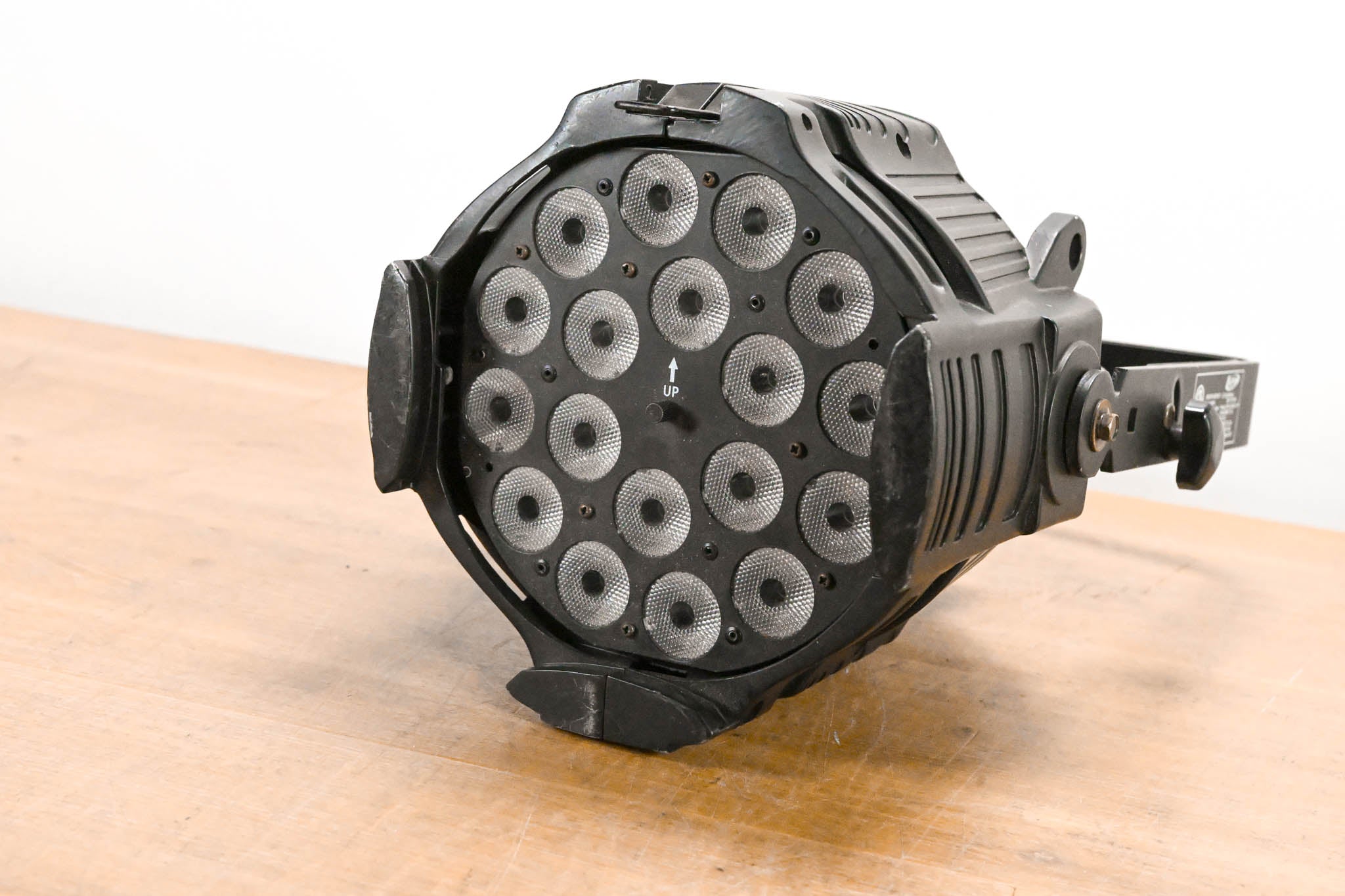 Elation OPTI TRI PAR 18 x 3W Tri Color LED Par