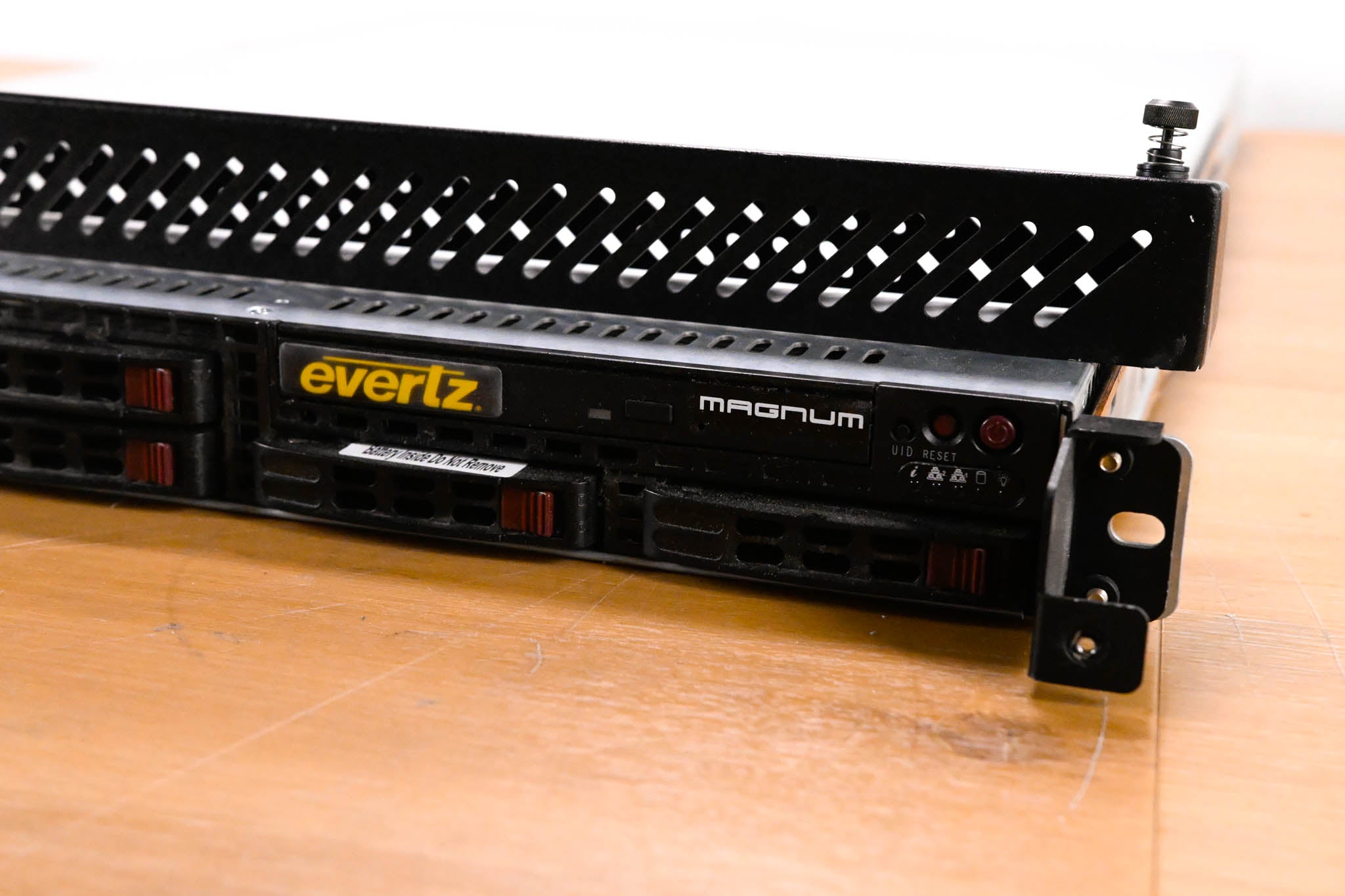 Evertz MAGNUM-HW 1RU Enterprise Class Server for MAGNUM Software Modules