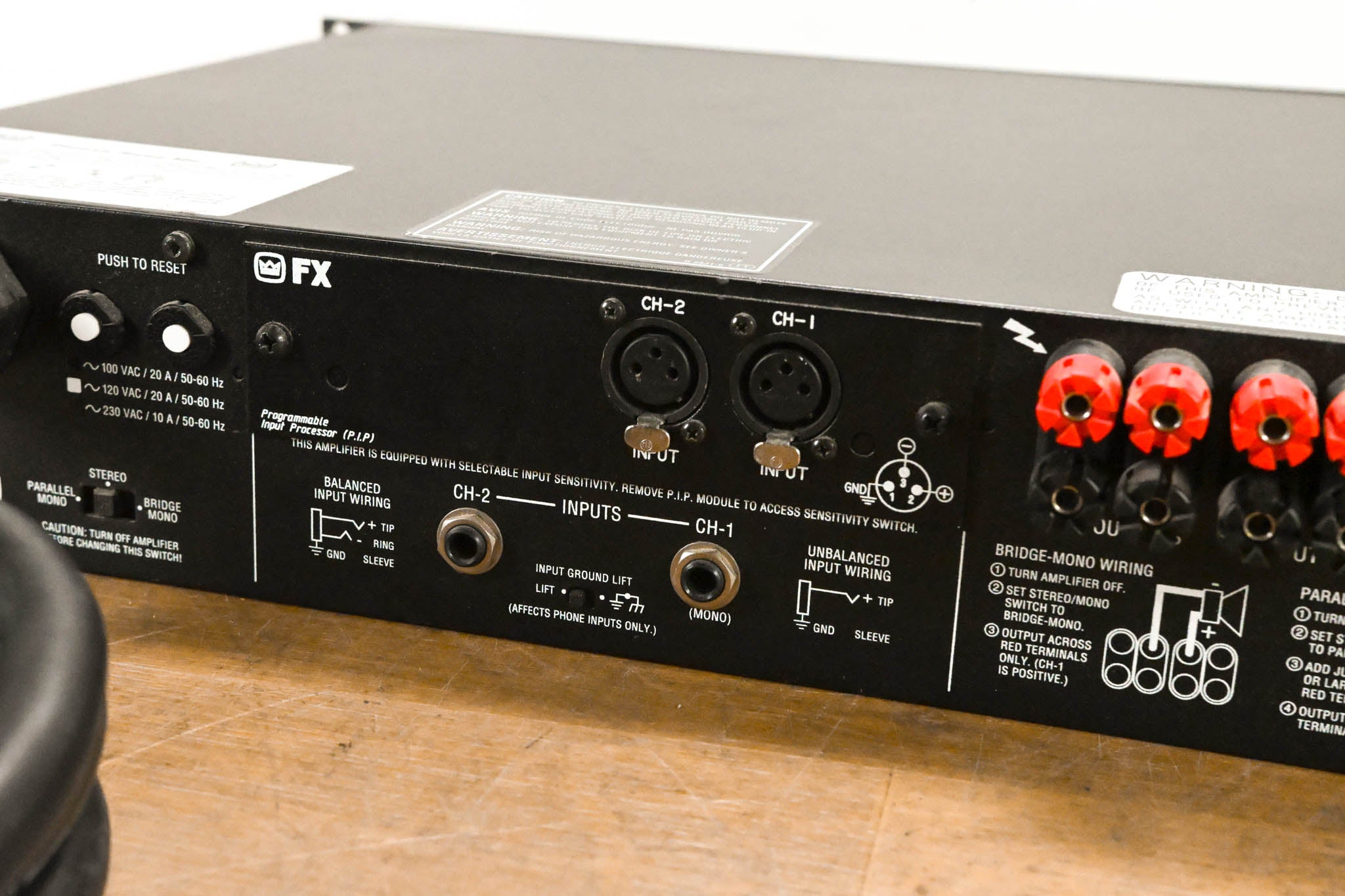 Crown Macro-Tech 3600VZ 2-Channel Power Amplifier