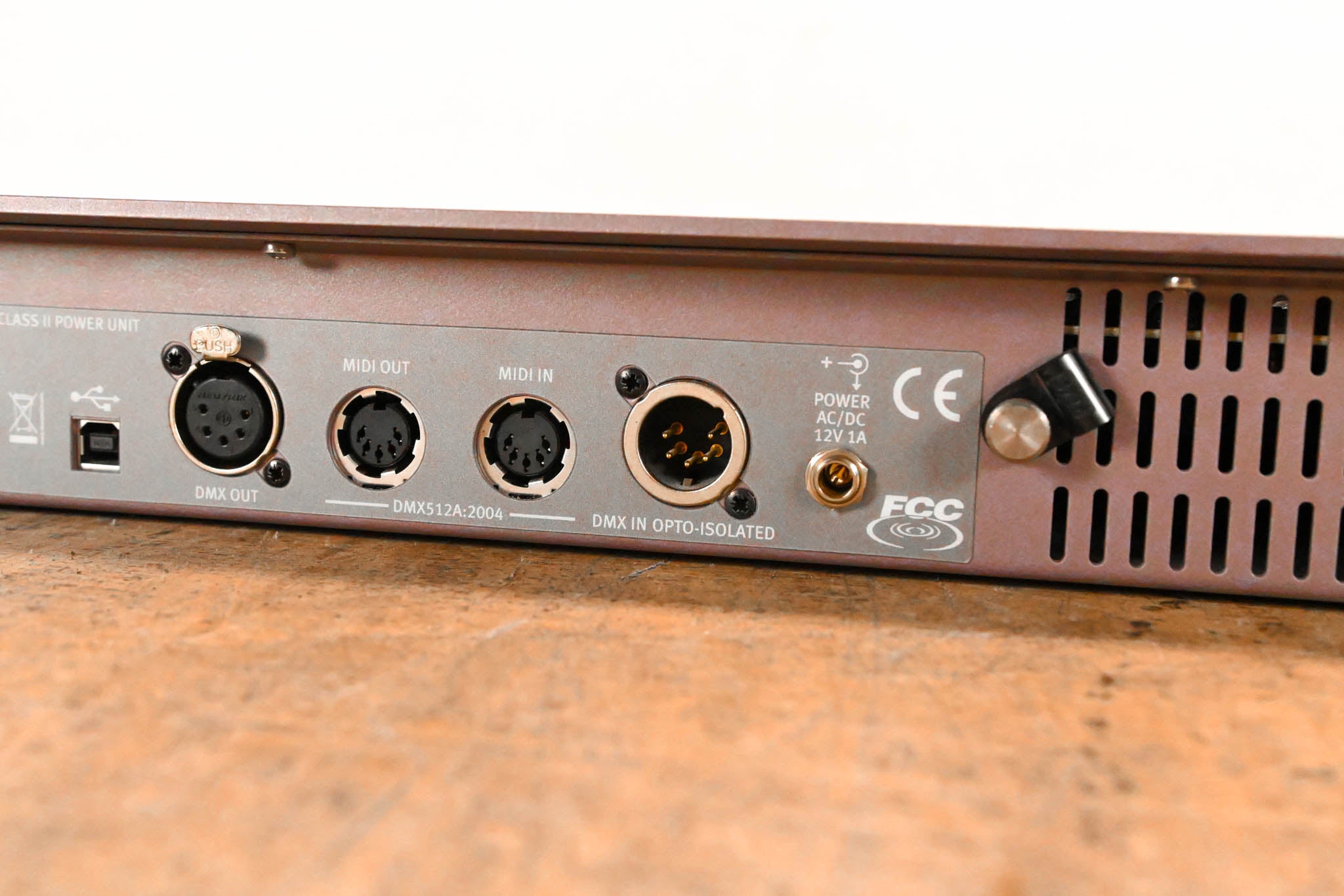 ETC SmartFade 2496 96-Channel Lighting Control Console (NO POWER SUPPLY)
