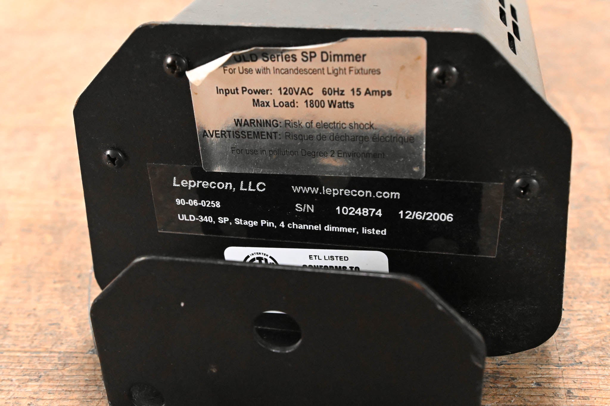 Leprecon ULD-340 4-Channel 15A Tree Mount Dimmer with Stage Pin Output