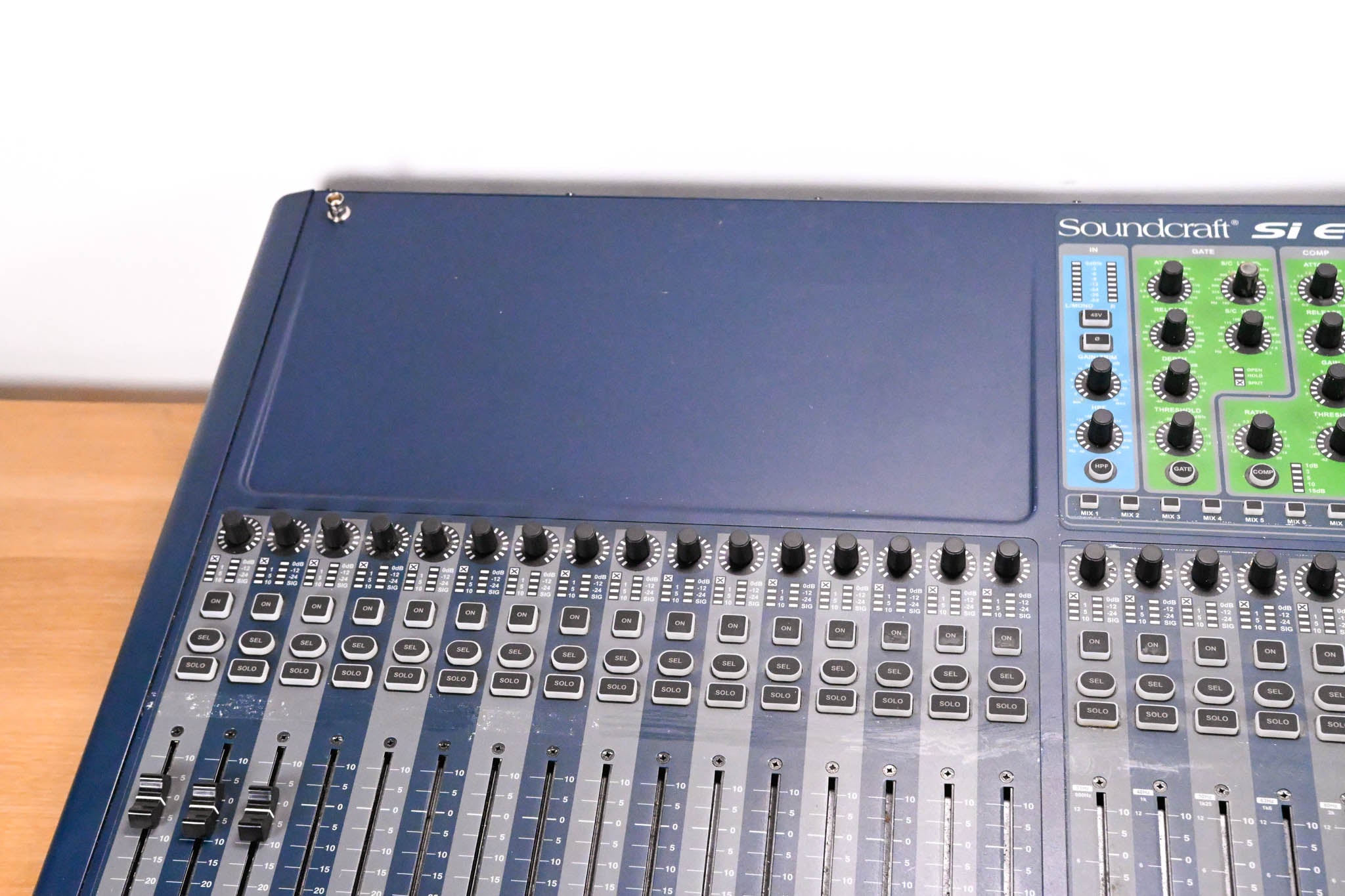 Soundcraft Si Expression 3 32-Channel Digital Mixer CG01X6L
