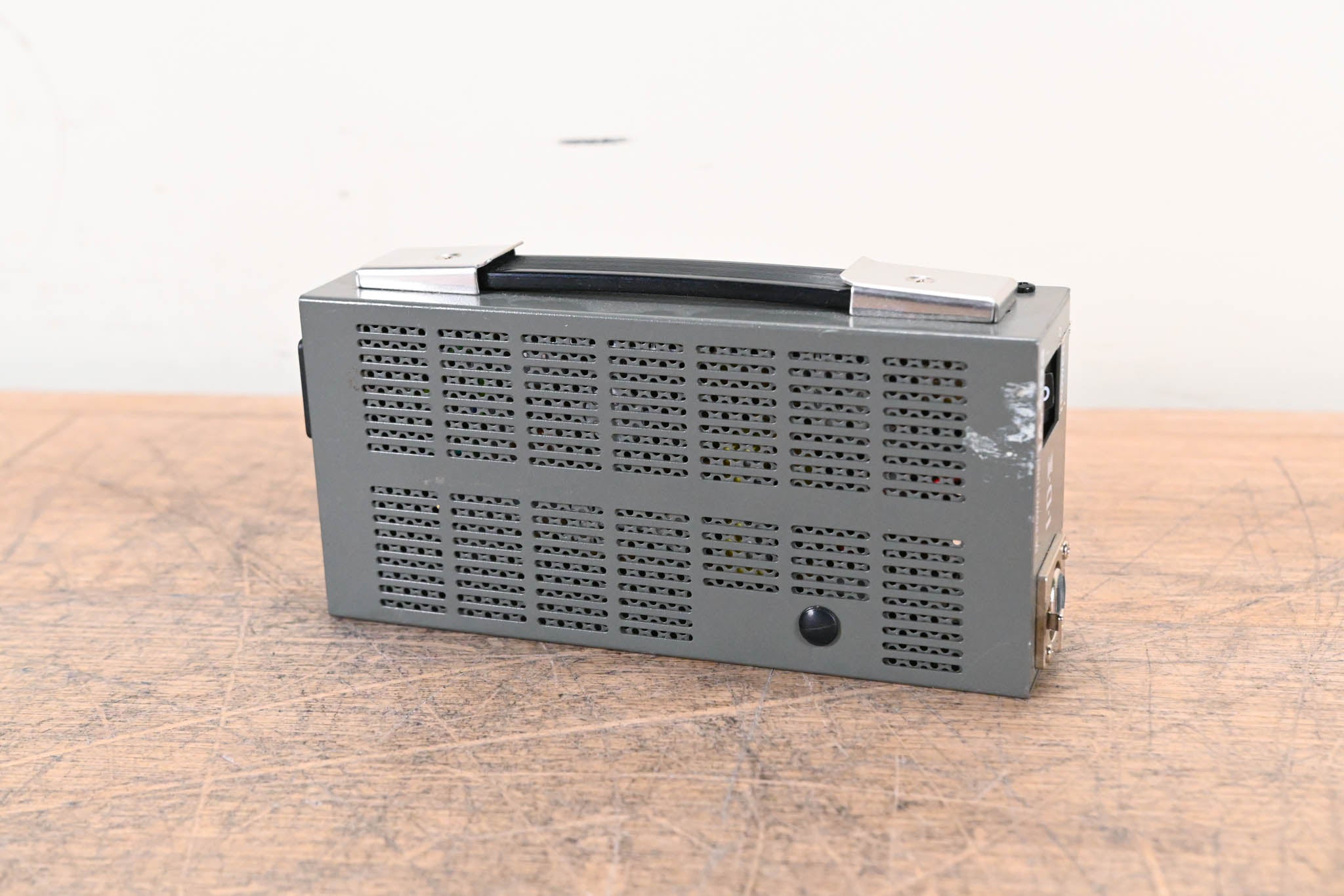 IDX System Technology IA-60a Single-Channel DC Power Supply