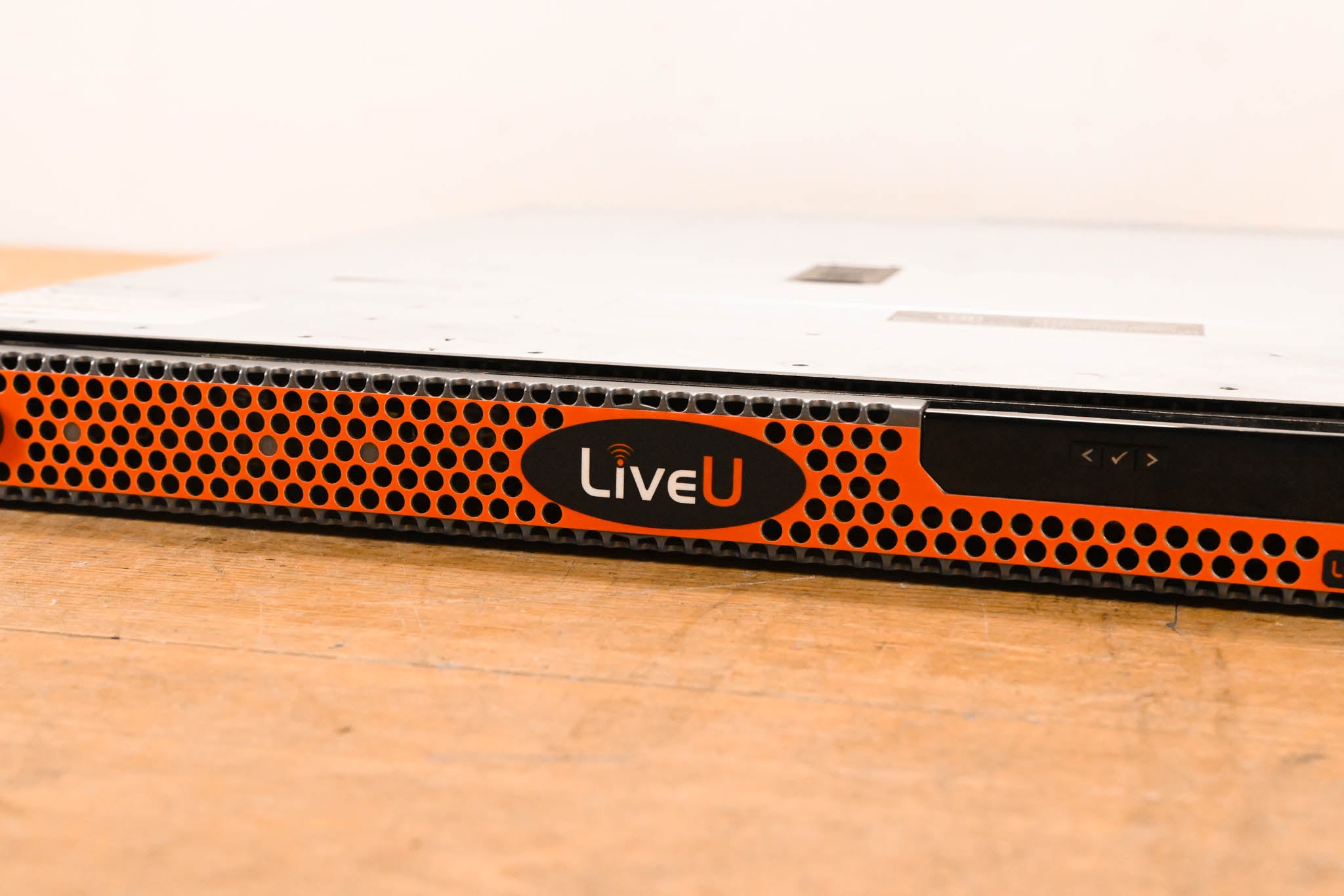 LiveU LU2000 Dual HD Output Decoder Server