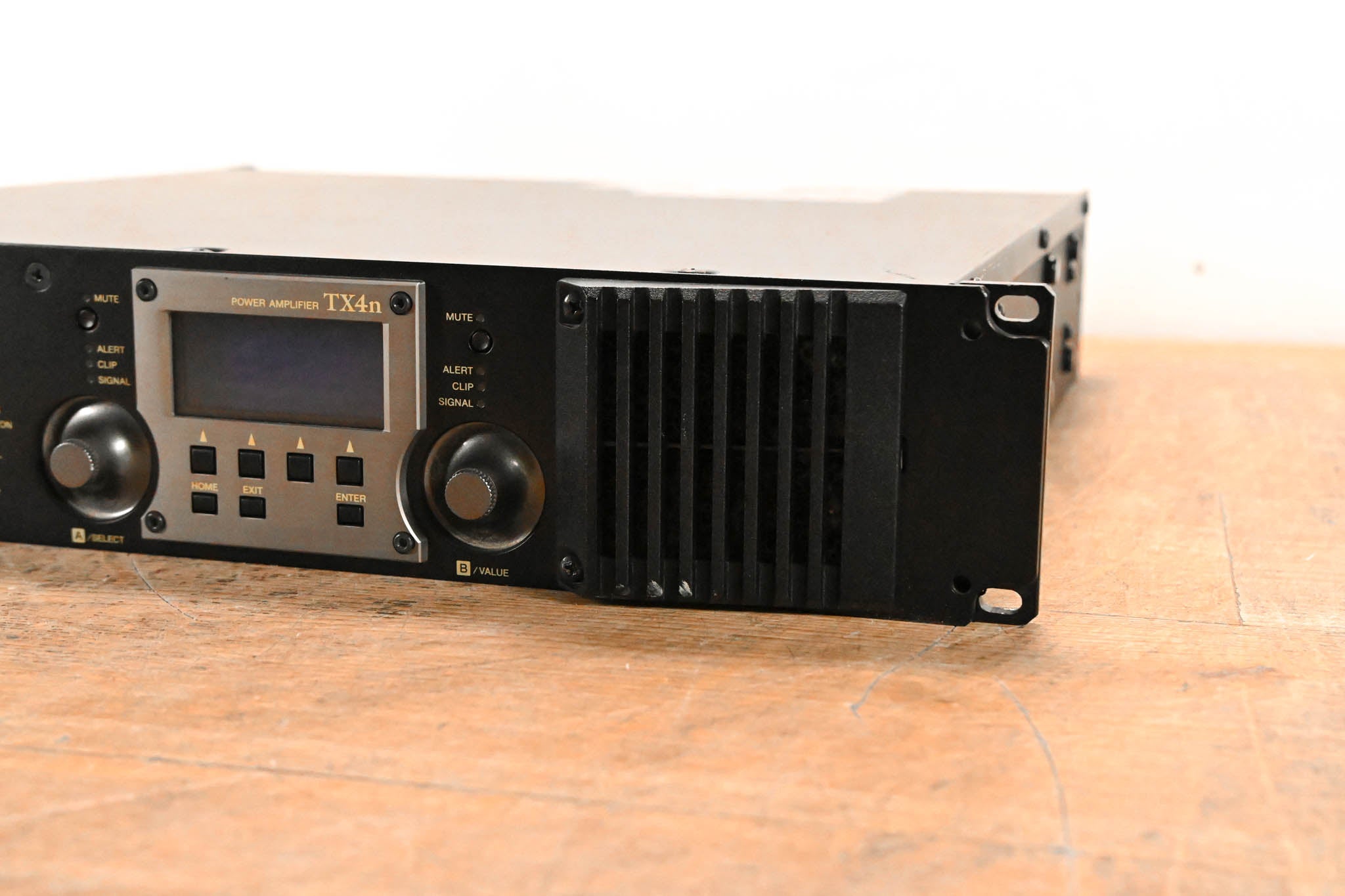 Yamaha TX4n 2-Channel Power Amplifier