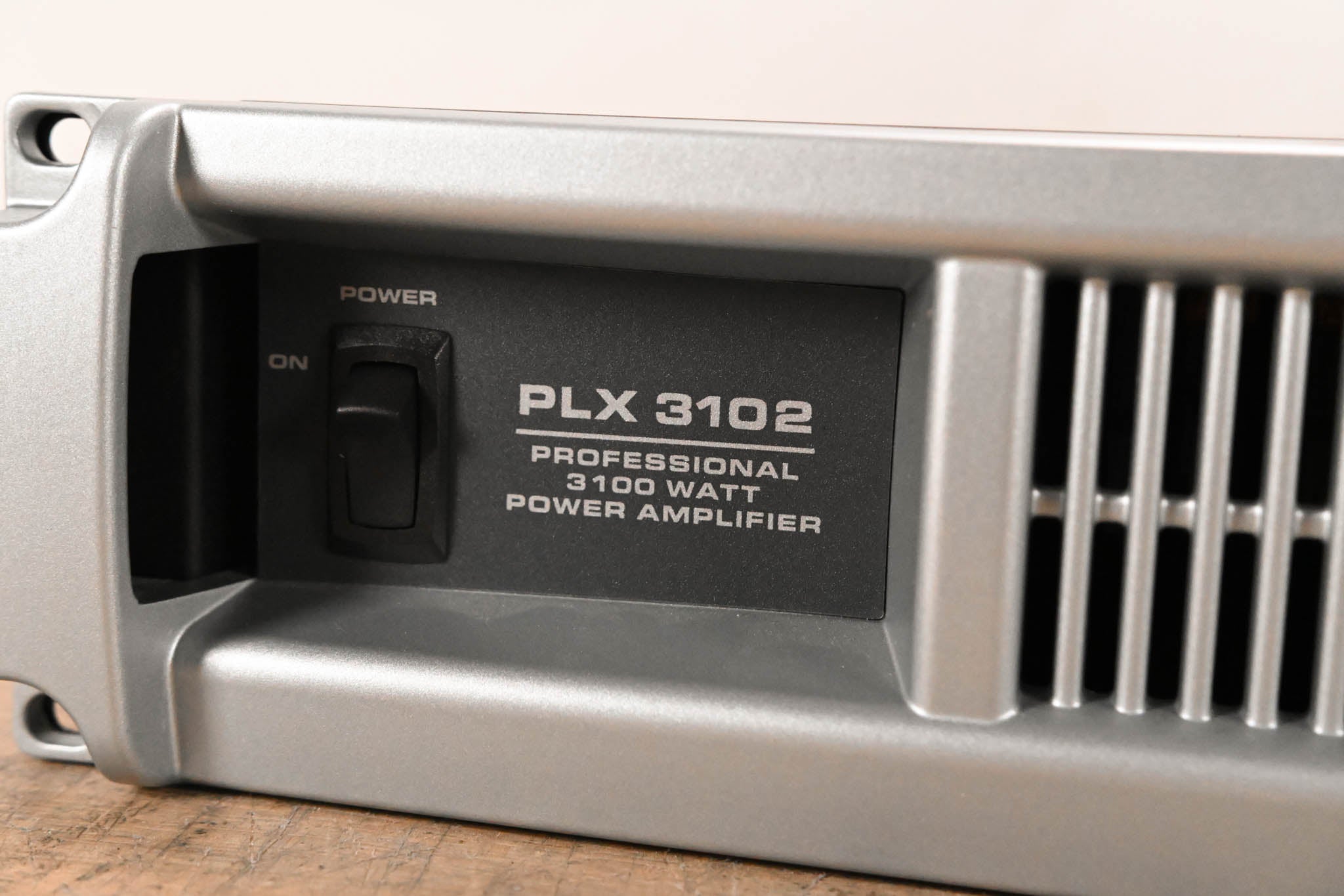 QSC PLX3102 2-Channel Power Amplifier