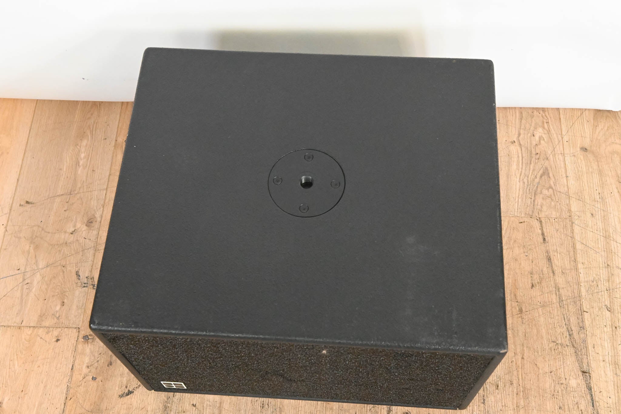 d&b audiotechnik E12-SUB Compact Bass-Reflex Subwoofer