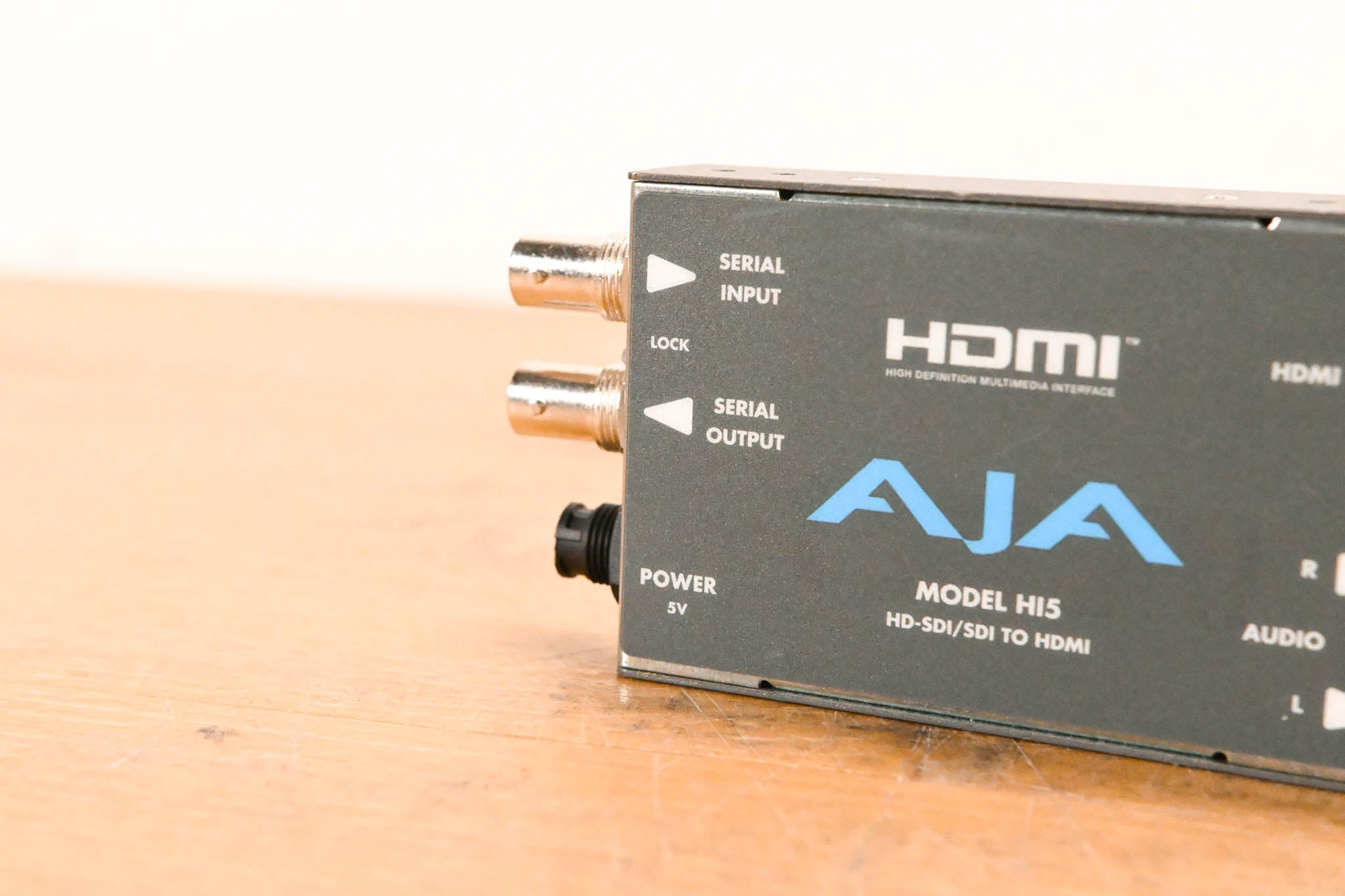 AJA HI5 HD/SD-SDI to HDMI Video and Audio Converter (NO POWER SUPPLY)