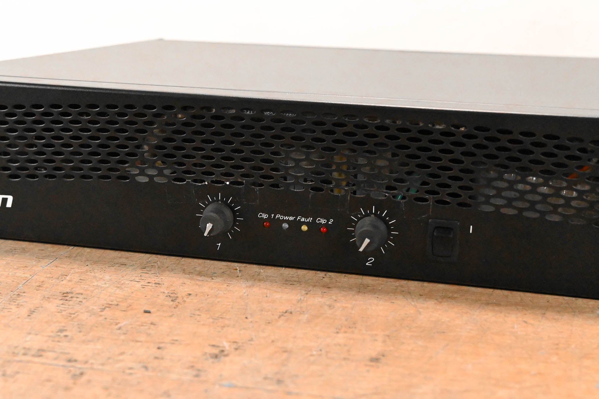 Crown XLS 402 2-Channel Power Amplifier