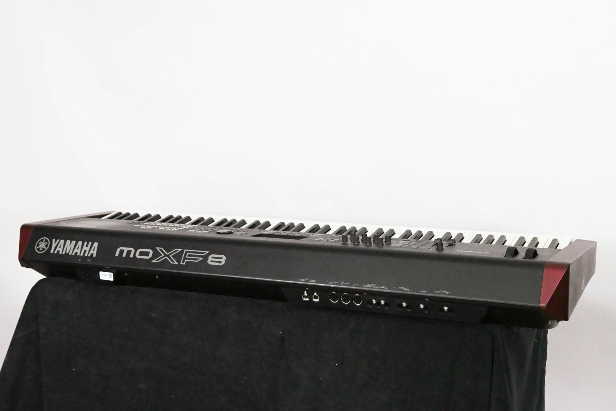 Yamaha MOXF8 88-Key Synthesizer Workstation (NO POWER SUPPLY)