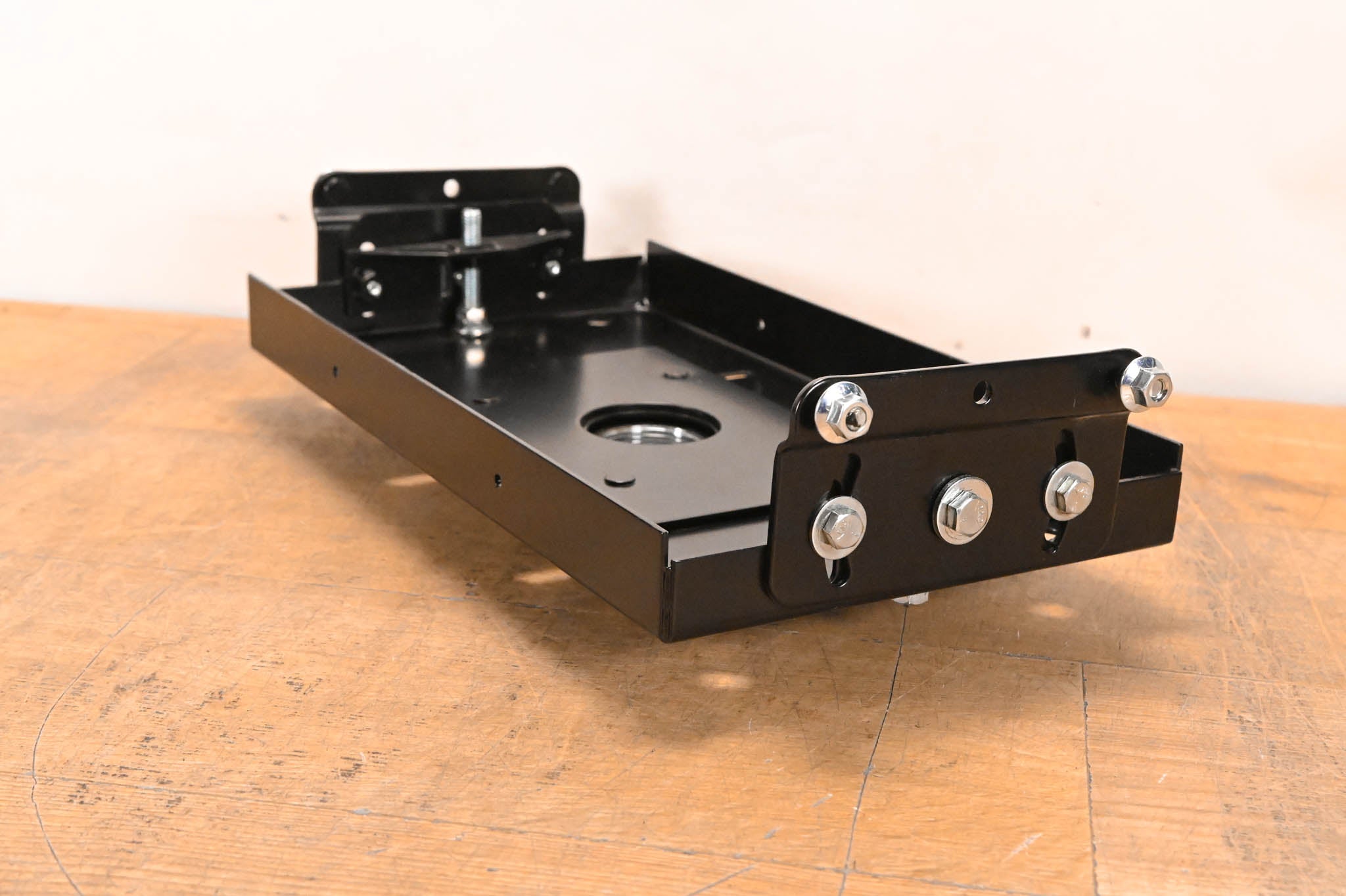 Chief VCM-20 Heavy Duty LCD/CRT Projector Ceiling Mount