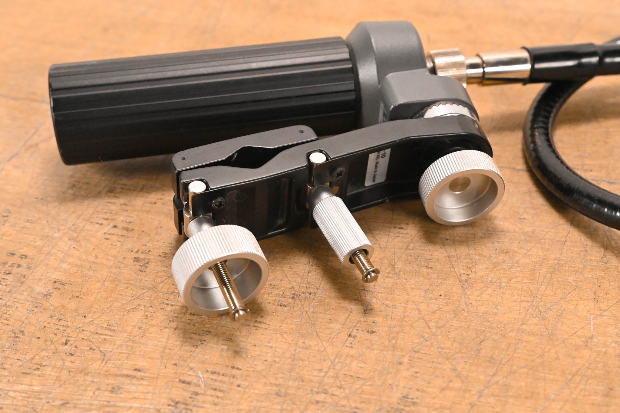 Canon FFC-200 Focus Manual Controller with CR-10 Clamper