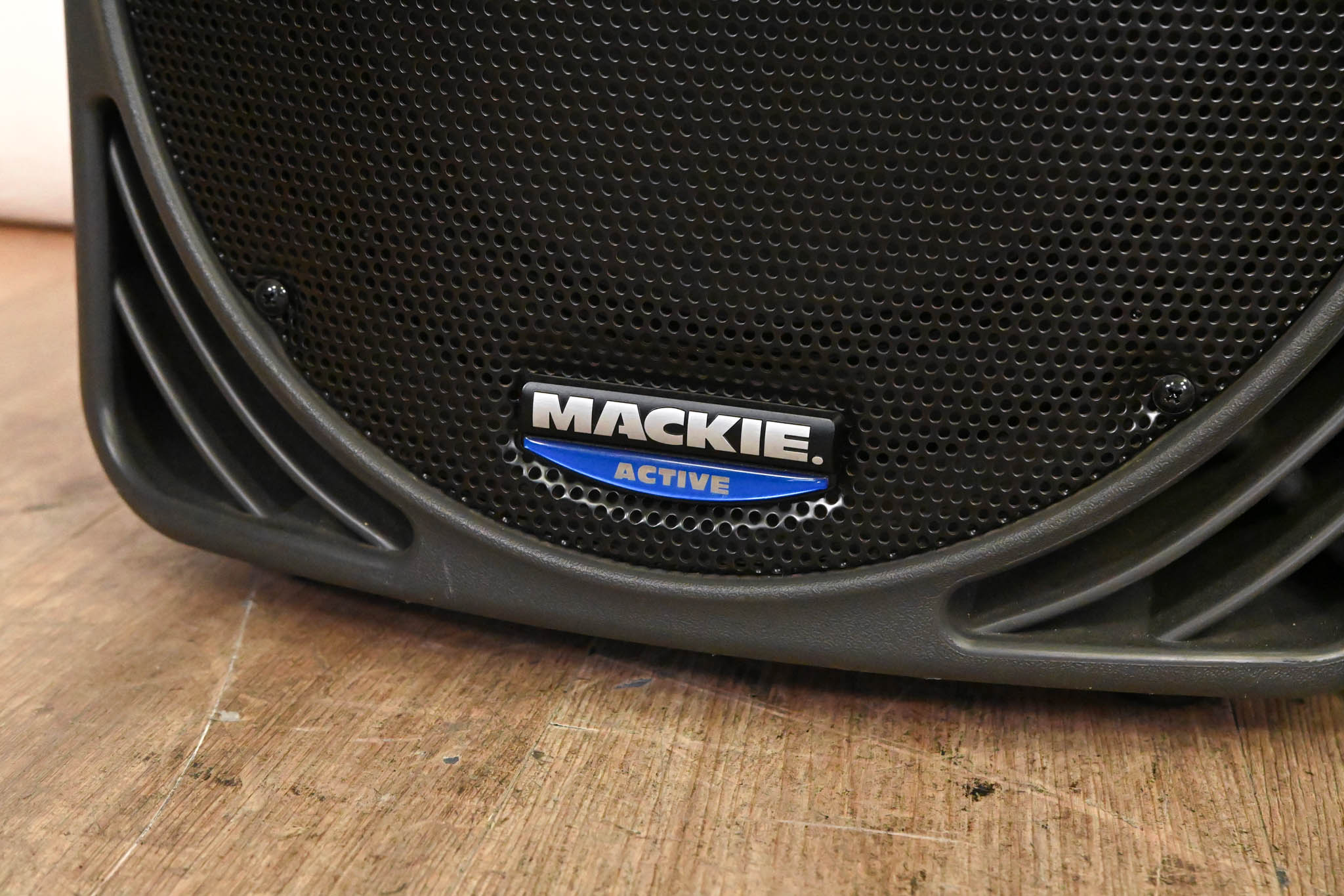 Mackie SRM450 1000W 2-Way 12-inch Powered Portable Loudspeaker (PAIR)