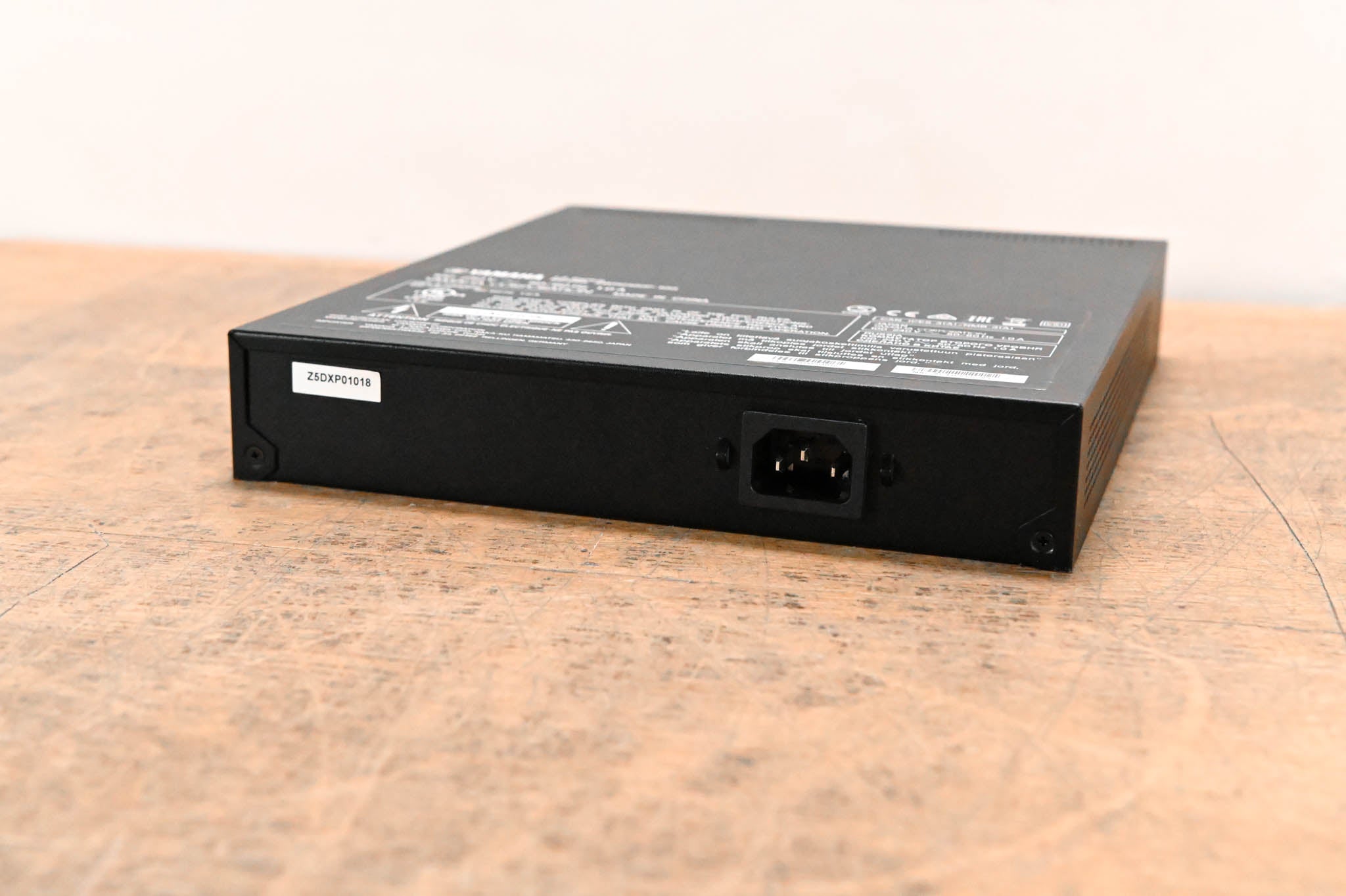 Yamaha SWR2100P-10G 10-port L2 Network Switch with PoE