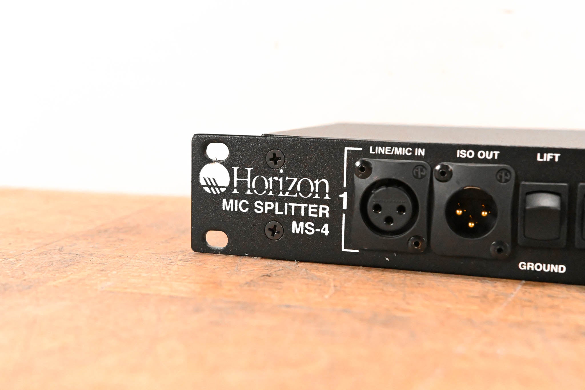 Horizon MS-4 4-Channel Rackmount Mic Splitter