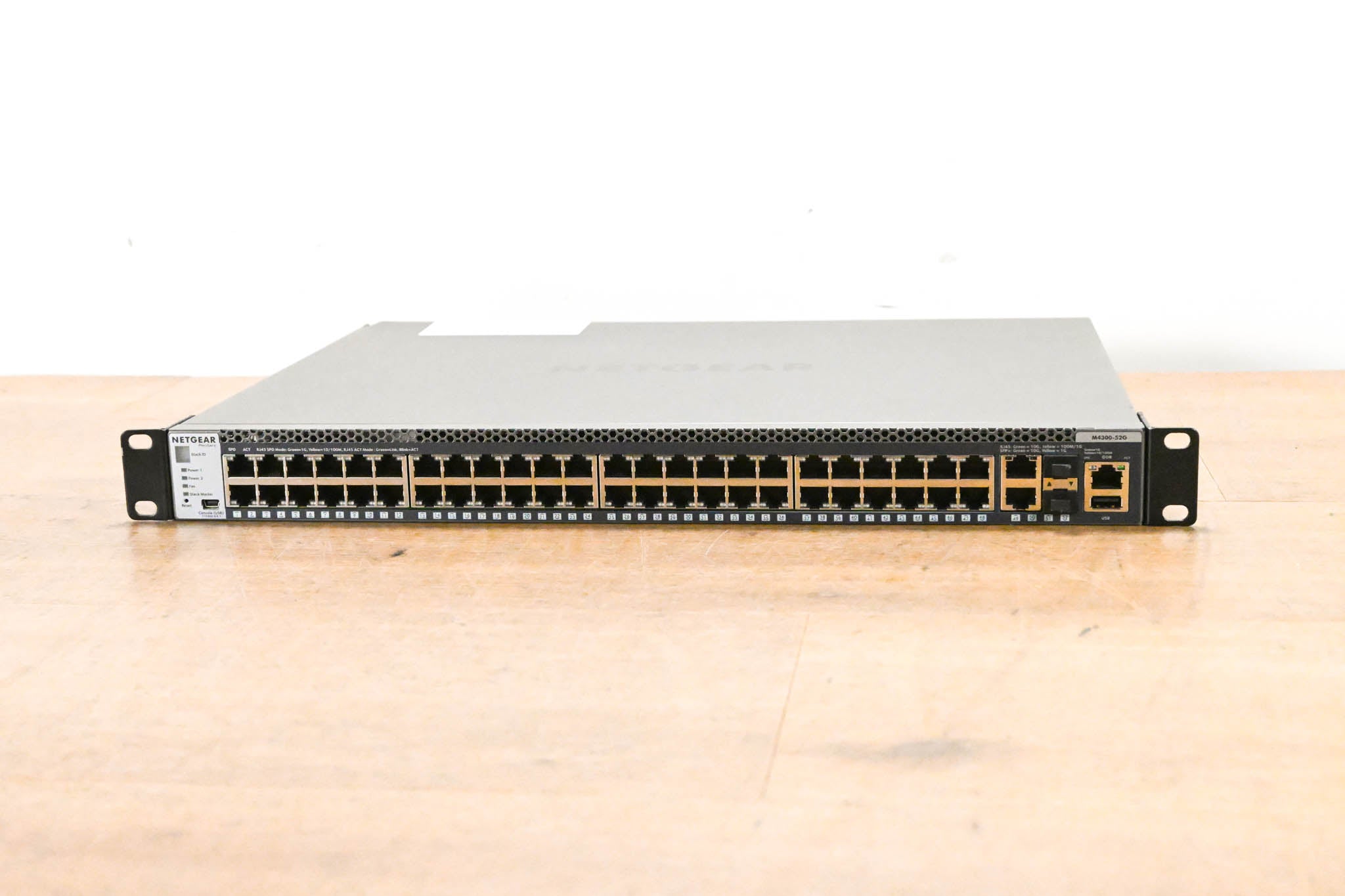 NETGEAR M4300-52G 48-Port Copper 1G L3 Switch