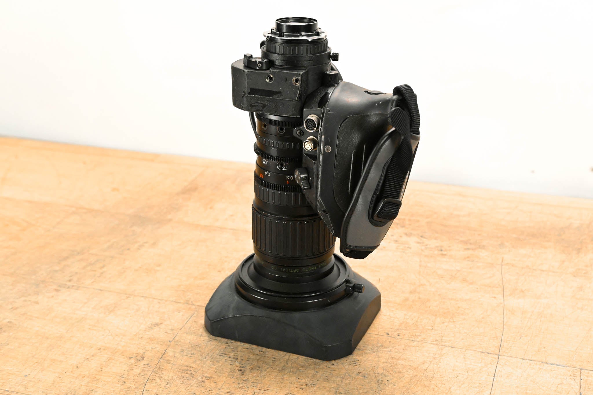 Fujinon A8.5x5.5BEVM-28B 20x Zoom 2/3" ENG Broadcast Lens