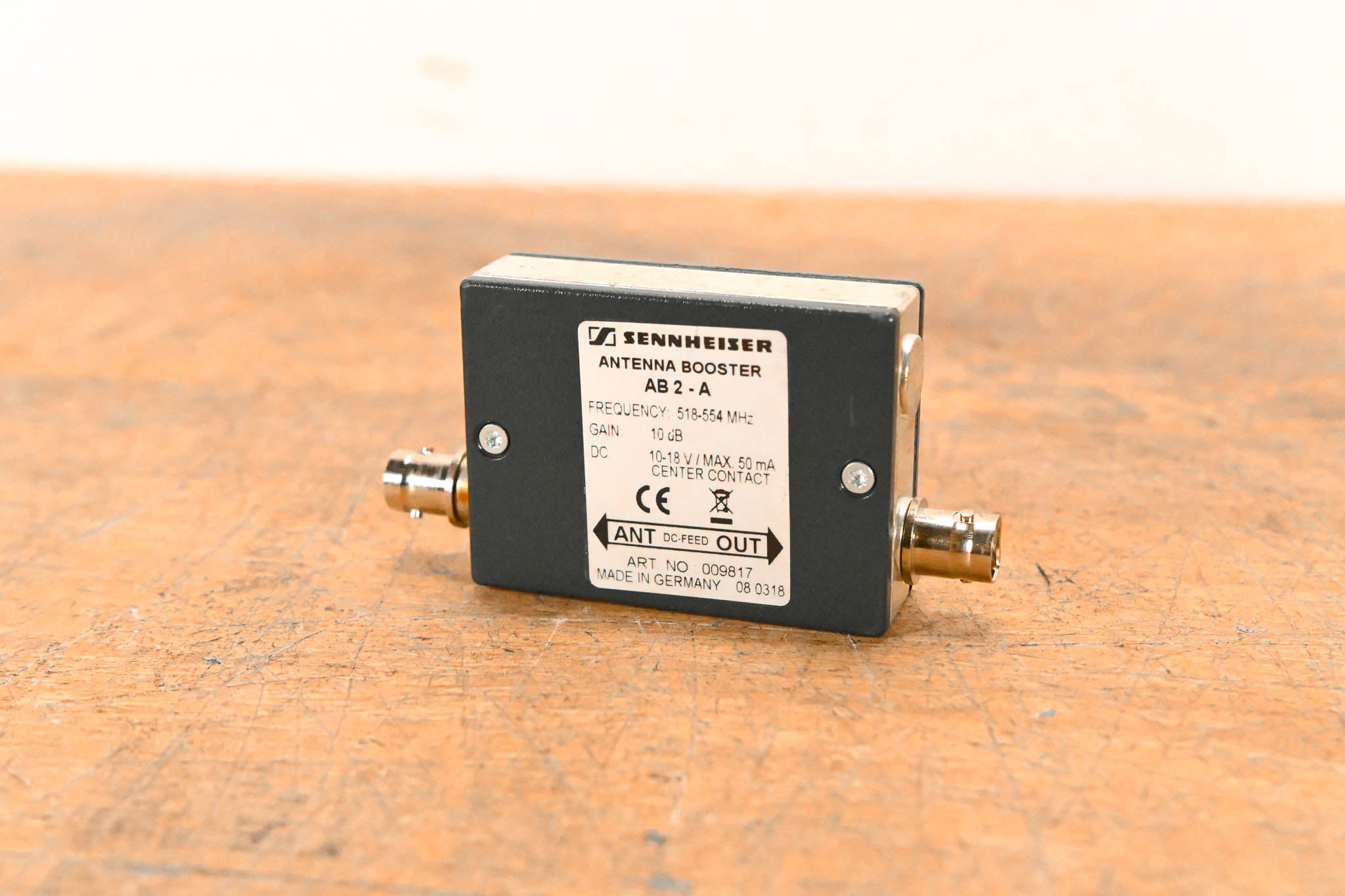 Sennheiser AB2-A Antenna Booster - A Range: 518-554 MHz