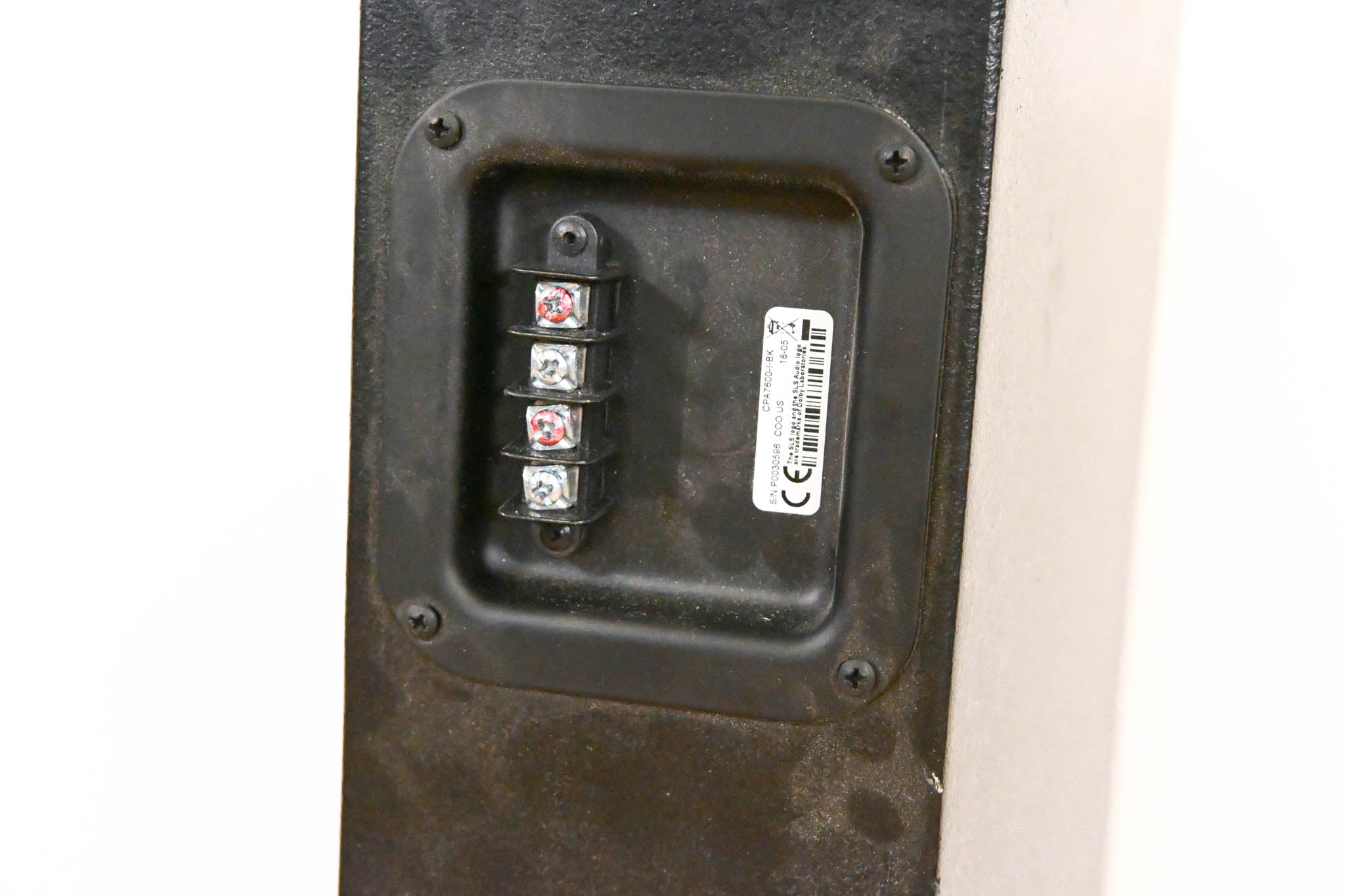 SLS CPA7600 Compact 3-Way Line Array Speaker