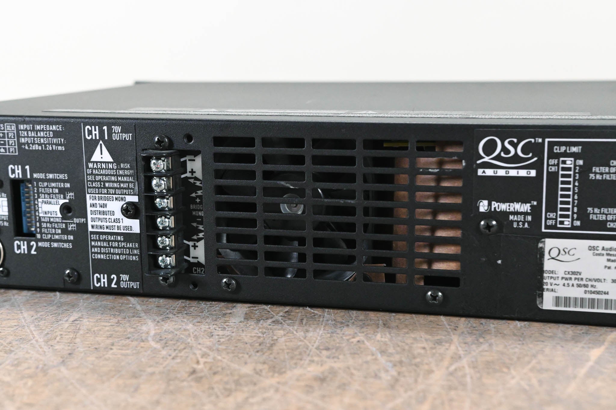 QSC CX302V 2-Channel Power Amplifier