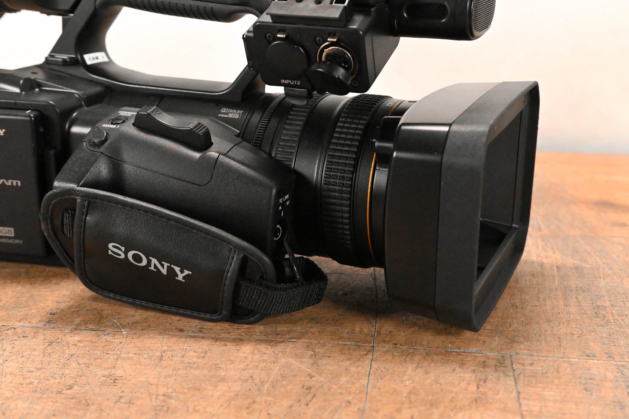 Sony HXR-NX5U NXCAM Professional Camcorder
