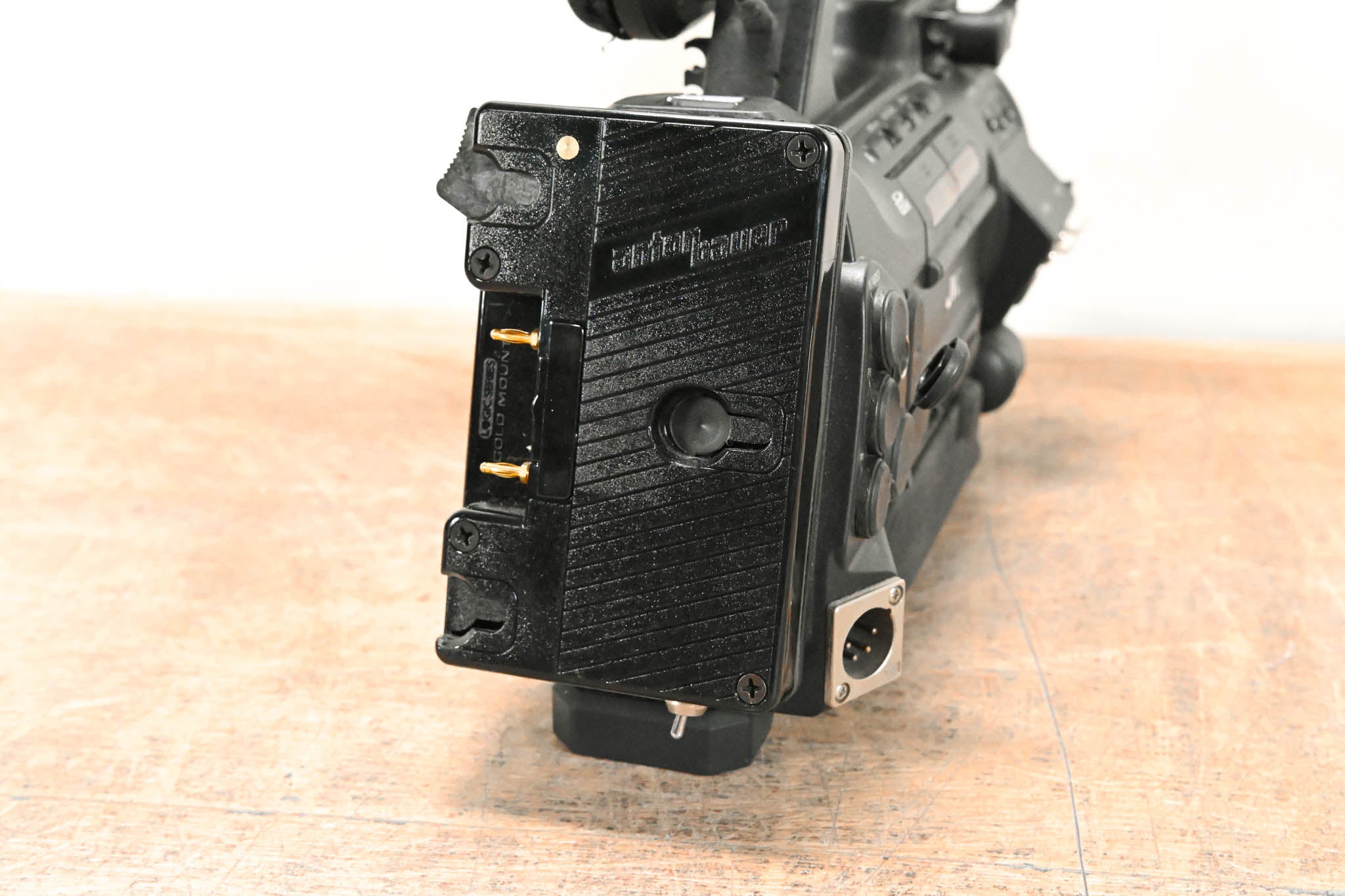 JVC GY-HM700U ProHD Compact Shoulder Solid-State Camcorder