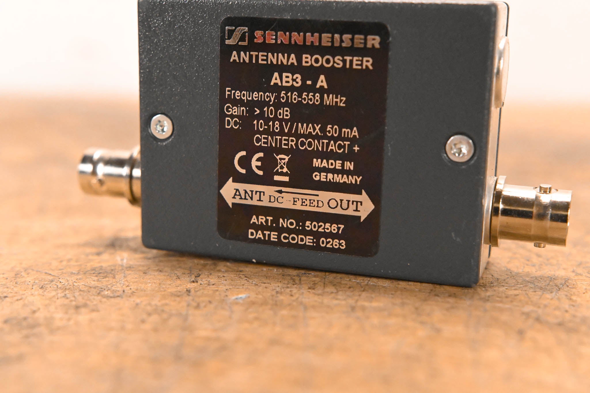 Sennheiser AB3-A Antenna Booster - A Range: 516-558 MHz