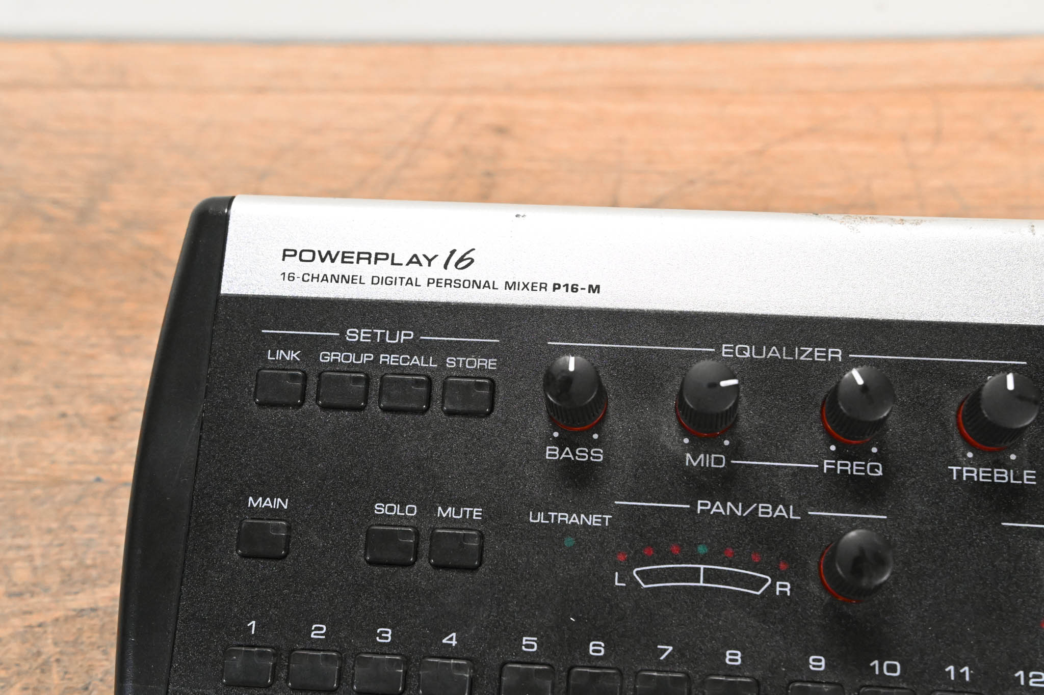 Behringer Powerplay P16-M 16-Channel Digital Personal Mixer