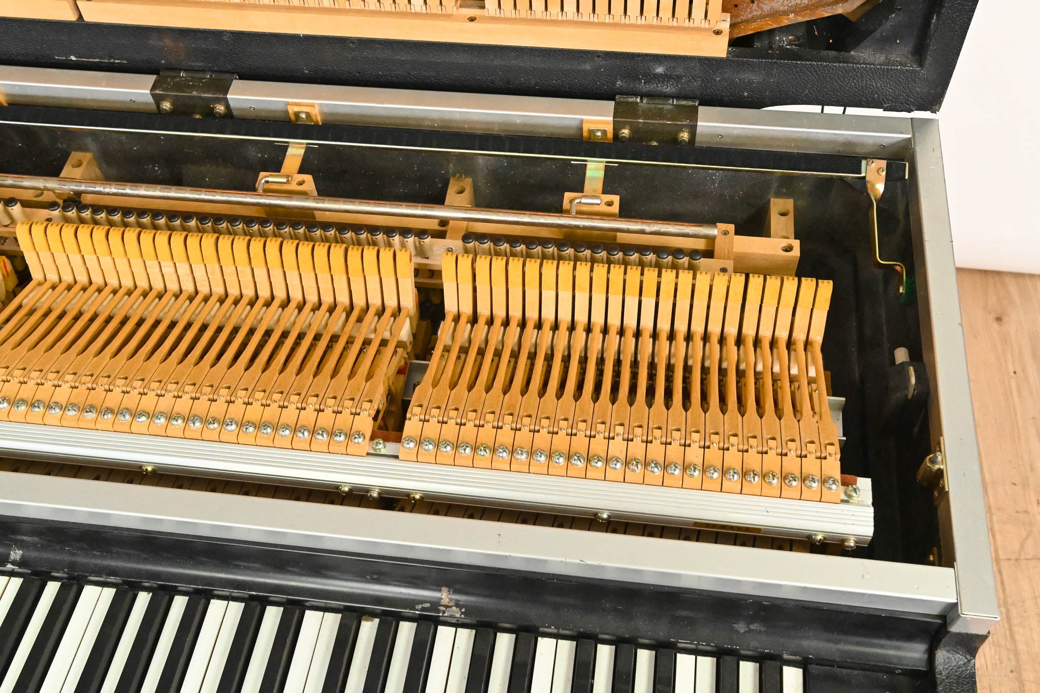 Yamaha CP-70B Electric Grand Piano