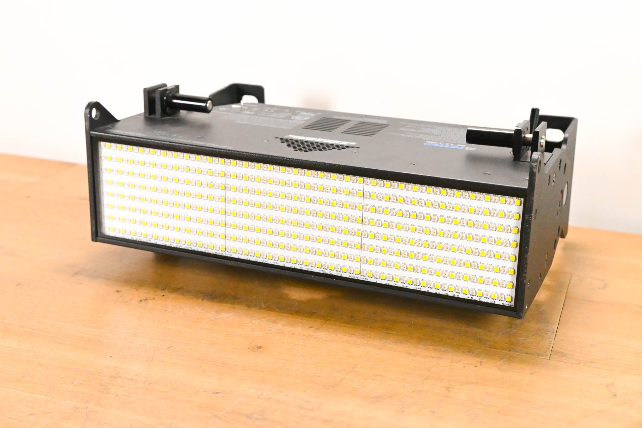 Philips Showline SL Nitro 510C RGBW LED Strobe Light