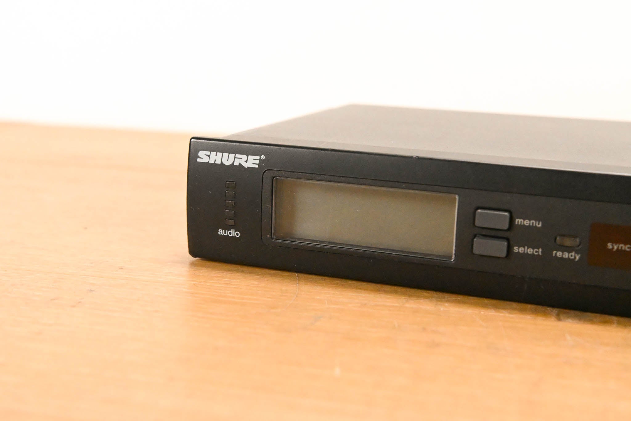 Shure SLX14 Bodypack Wireless System - J3 Band (NO POWER SUPPLY)