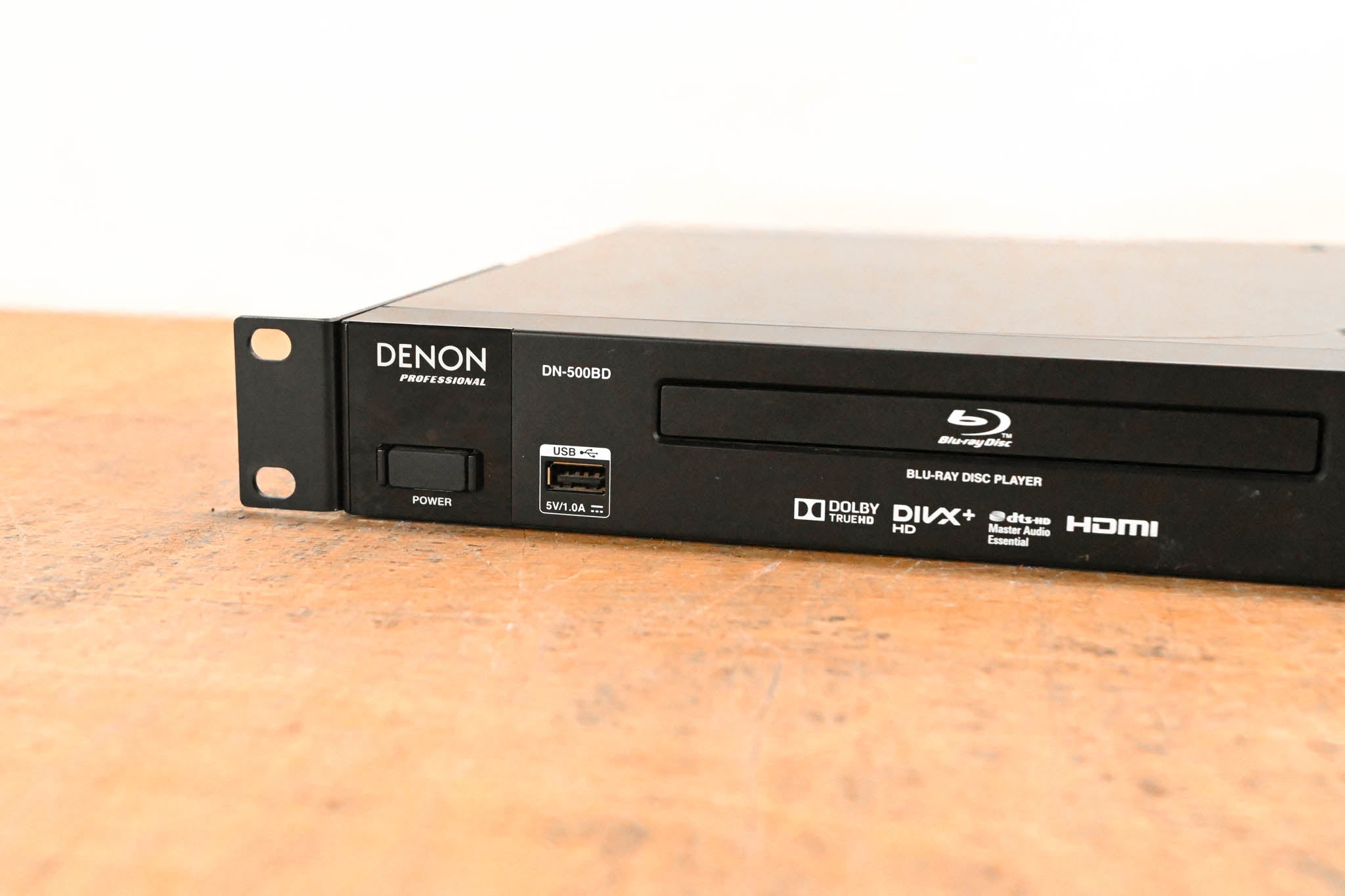 Denon DN-500BD Blu-Ray, DVD, and CD Player (NO REMOTE)