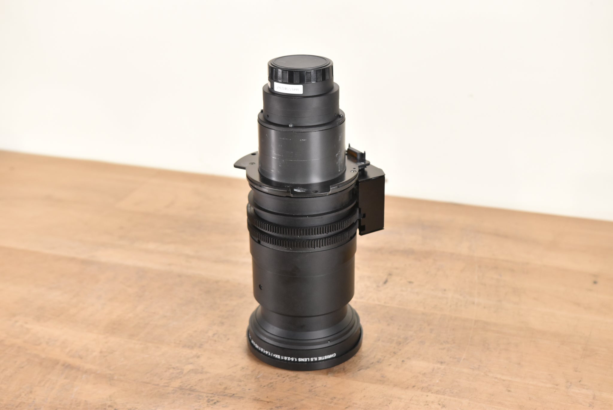 Christie ILS Lens 1.5-2.0:1 SX+ / 1.4-1.8:1 HD 0.95" 3-Chip DLP Lens