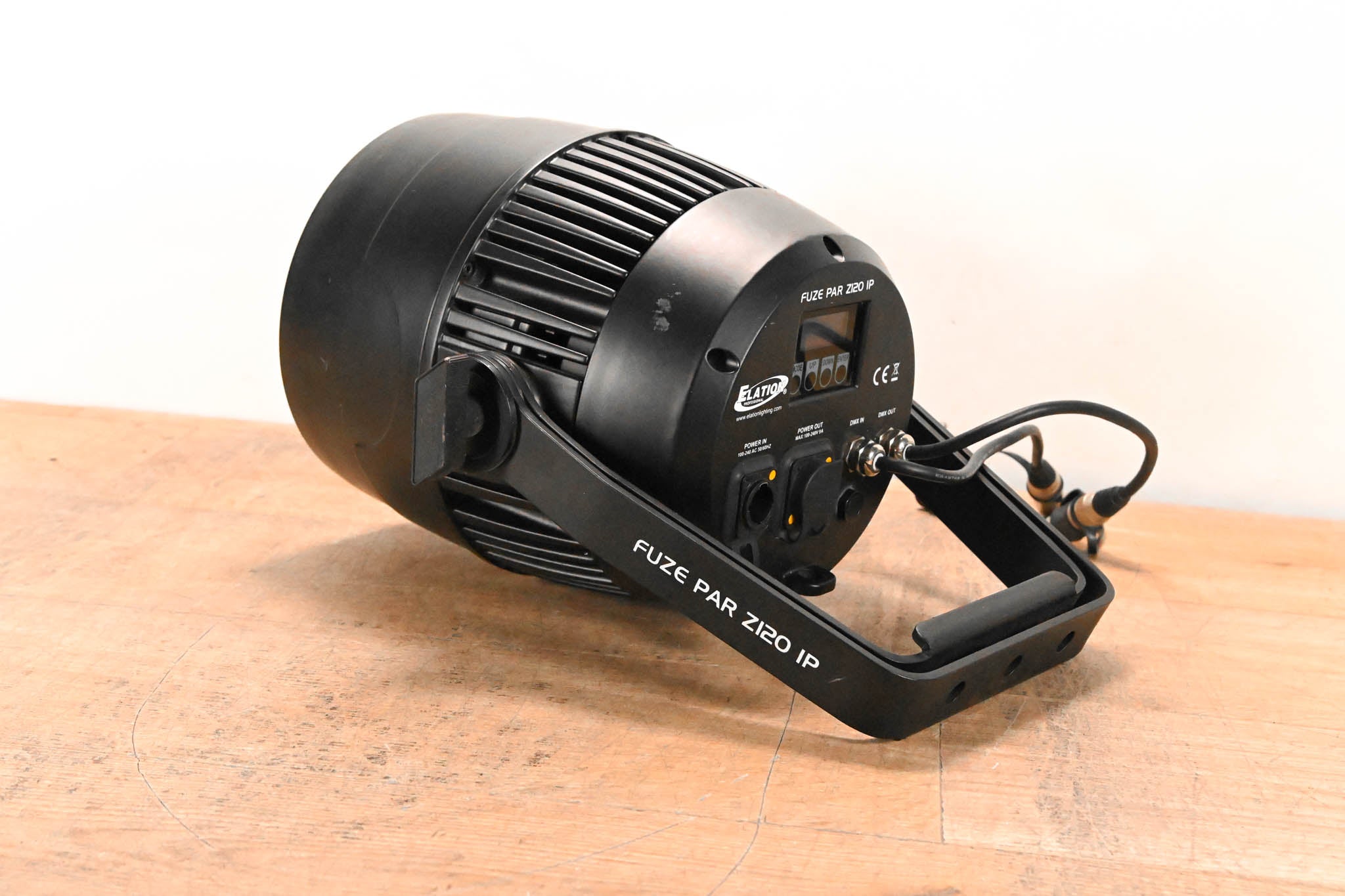 Elation Fuze Par Z120 IP 120W RGBW LED Par with Zoom (NO POWER SUPPLY)