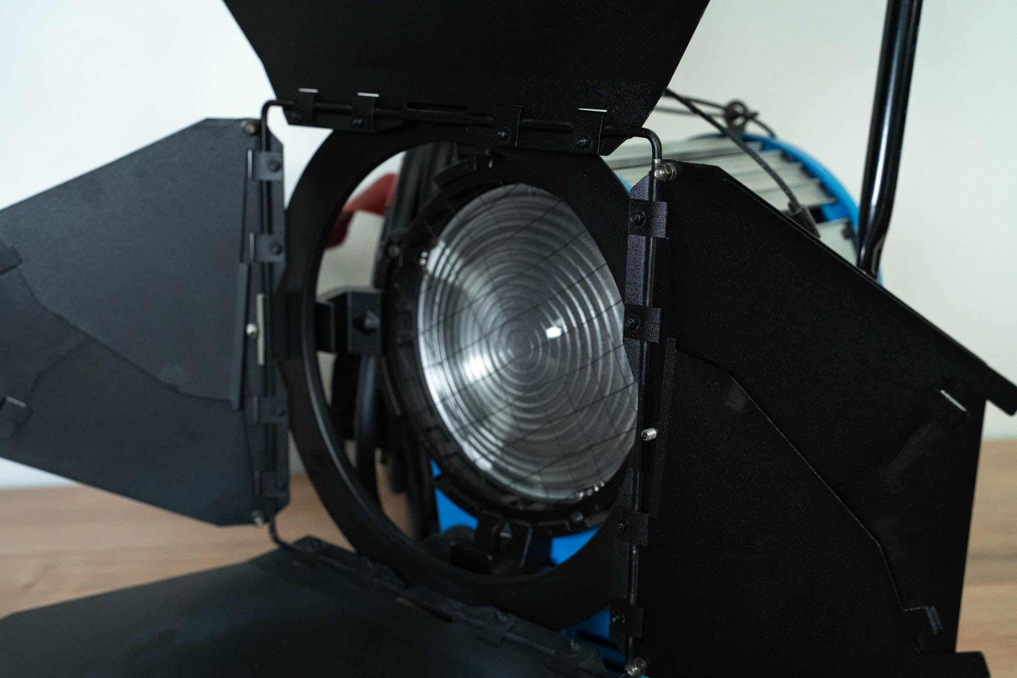 ARRI 2000 Fresnel Light Fixture