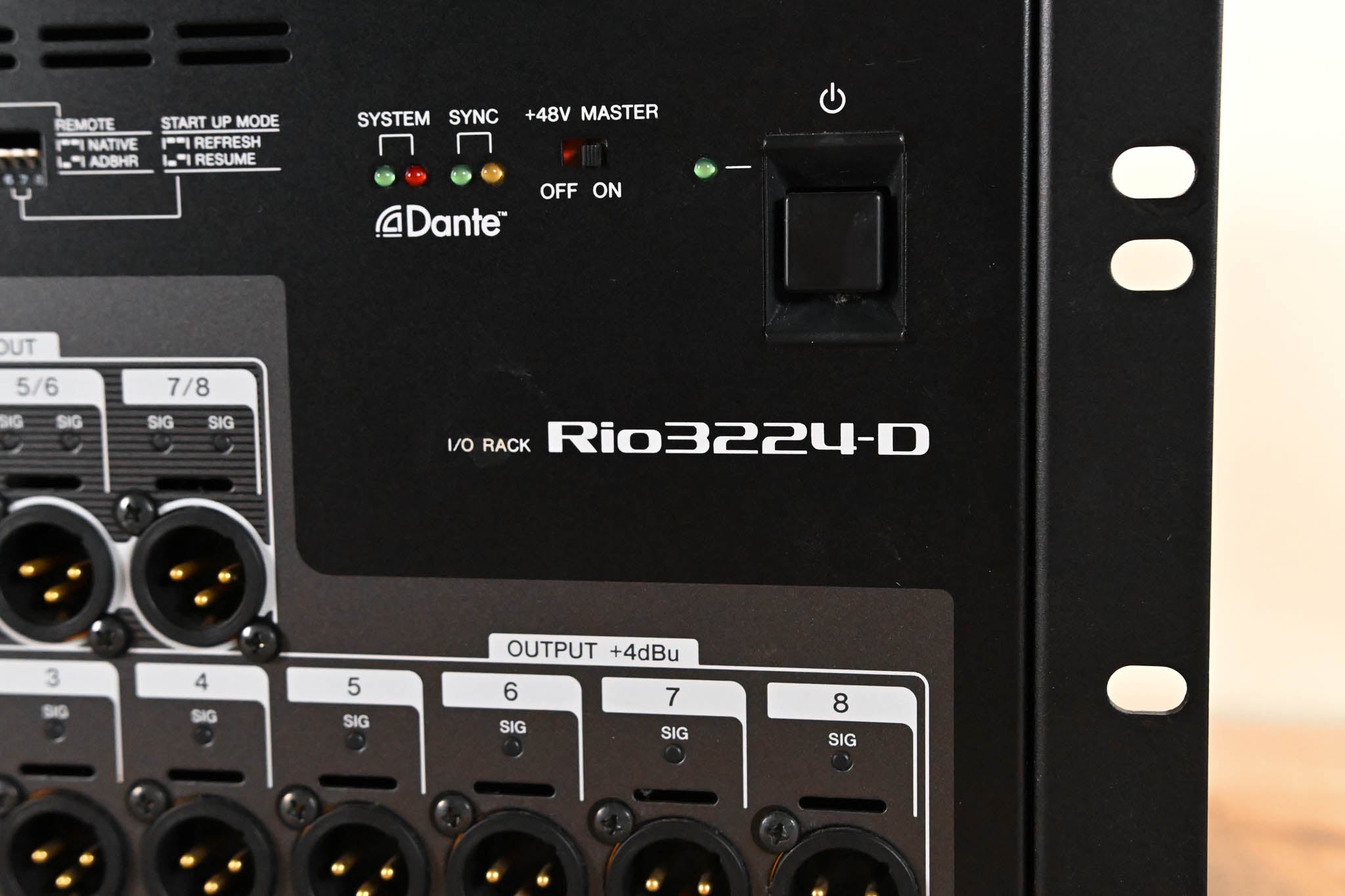 Yamaha Rio3224-D Rio Series 32x16 Remote Stage Box