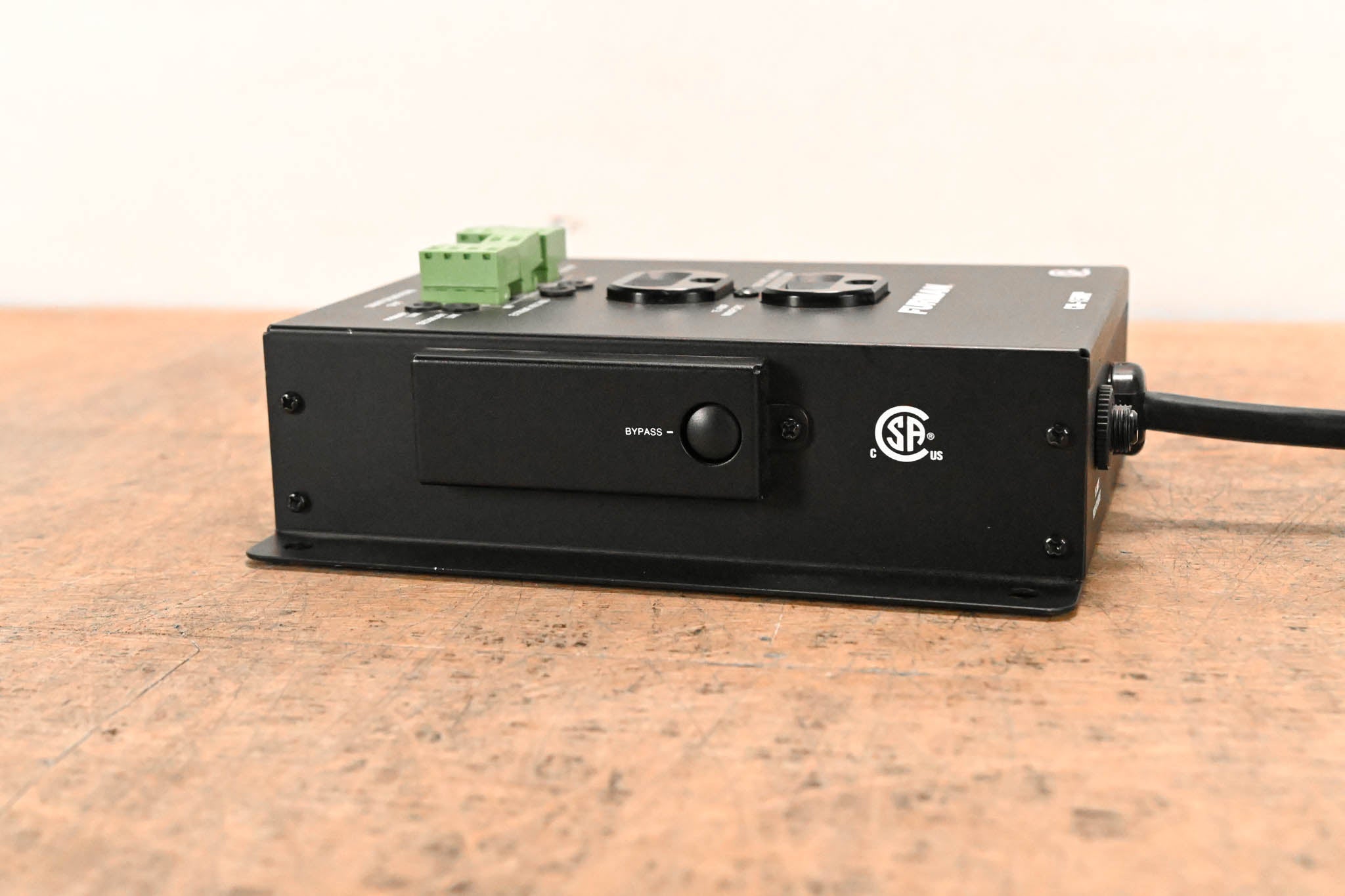 Furman CN-15MP Contractor Series MiniPort
