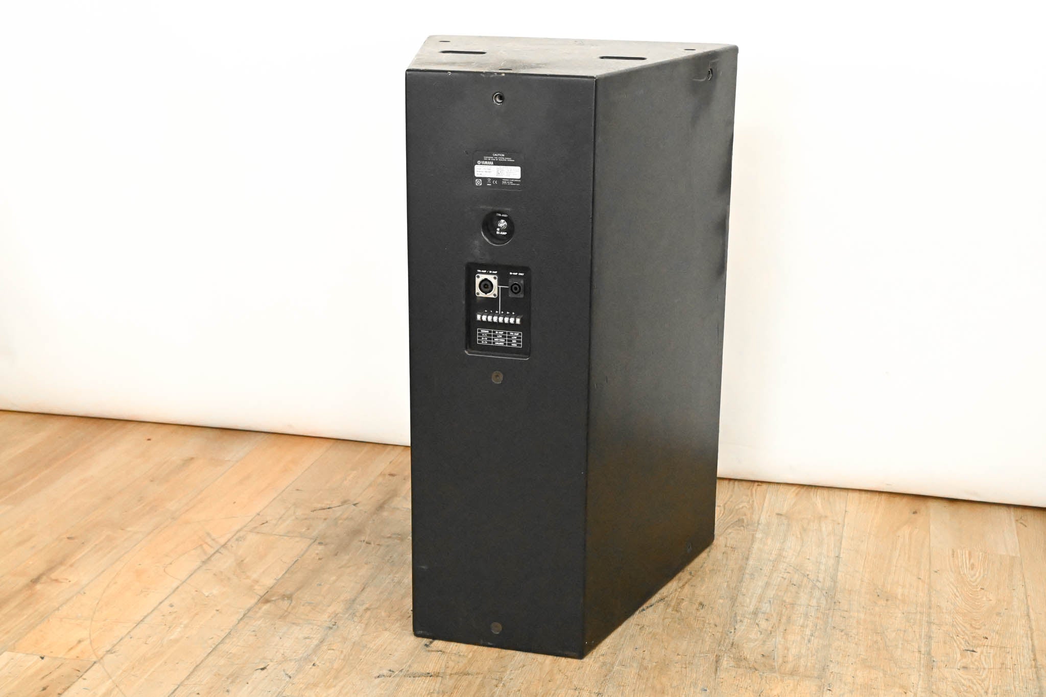 Yamaha IF3115/95 15" 3-Way Loudspeaker