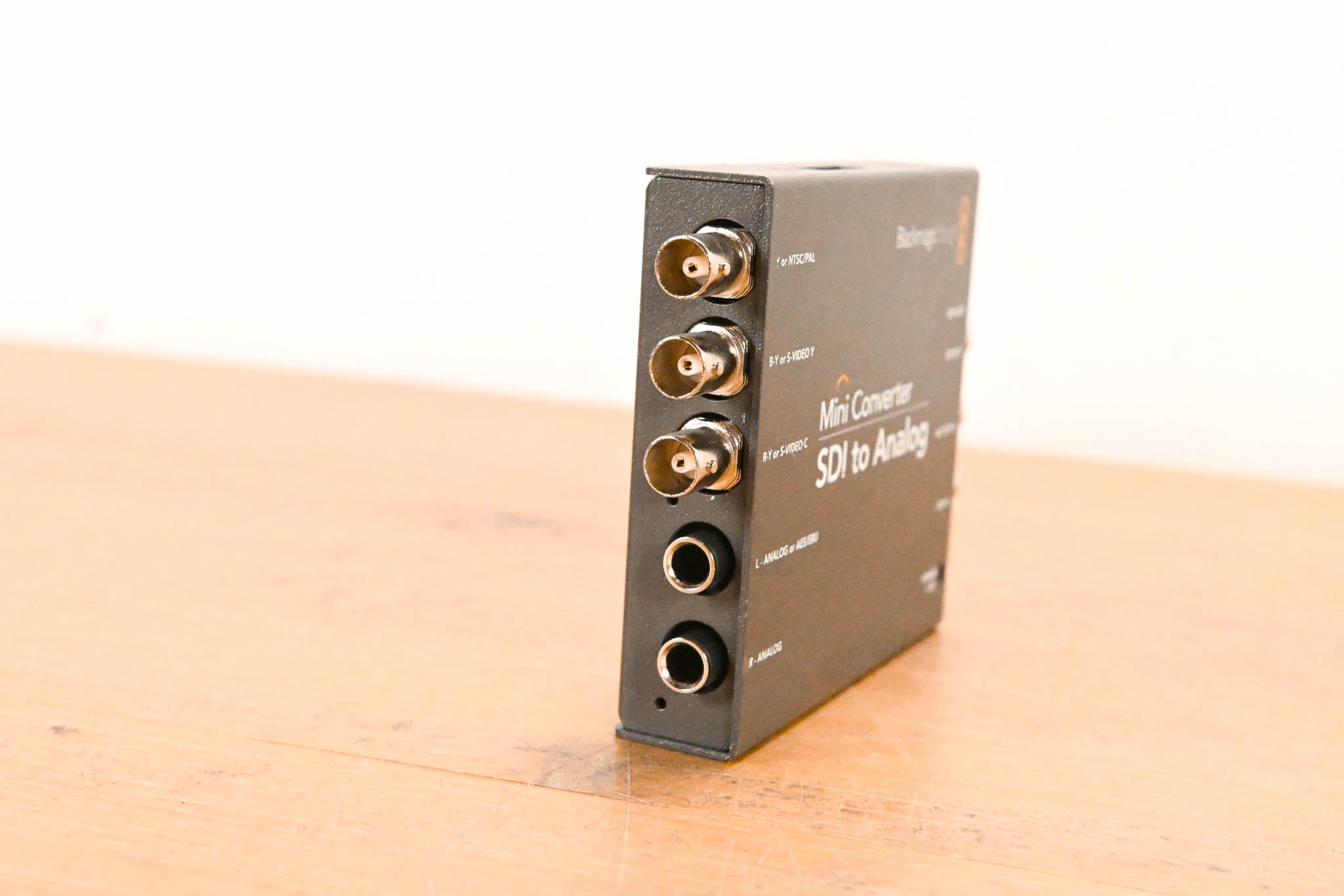 Blackmagic Design Mini Converter SDI to Analog (NO POWER SUPPLY